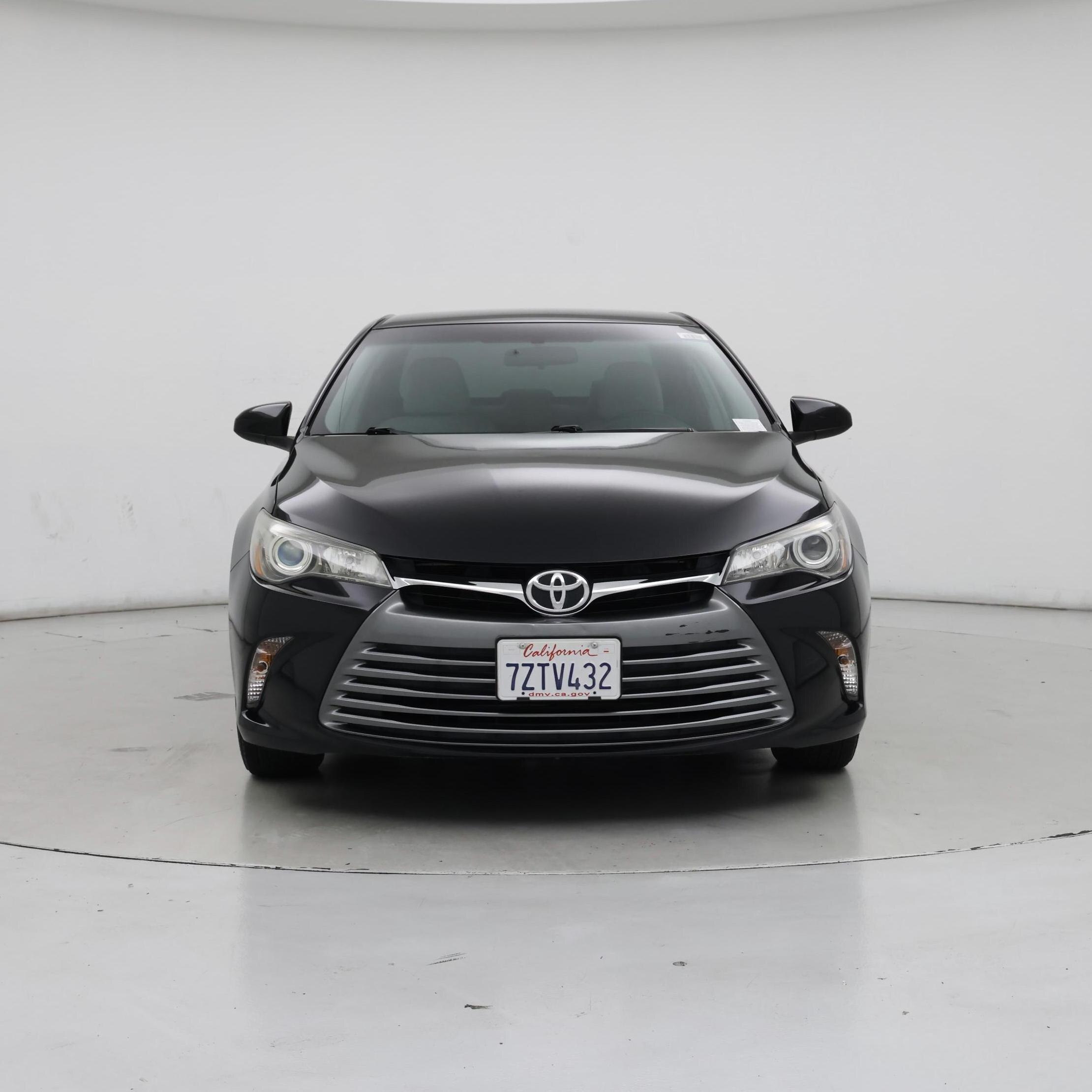 Thumbnail: 2017 Toyota Camry - 5