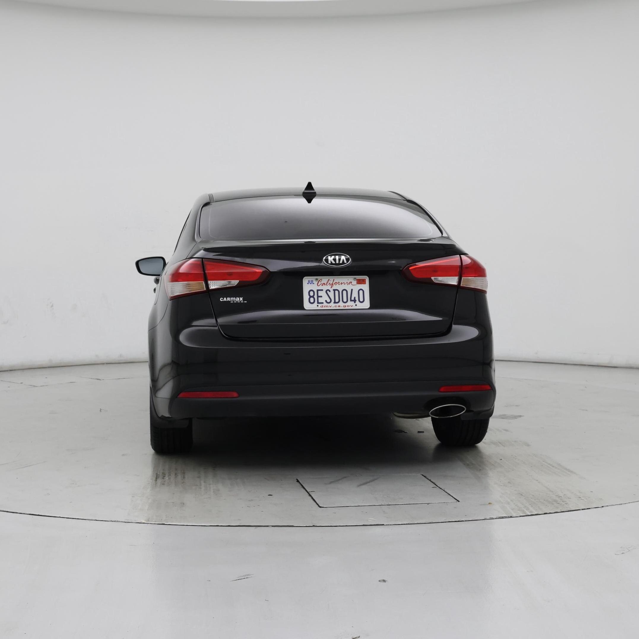 Thumbnail: 2018 Kia Forte - 6
