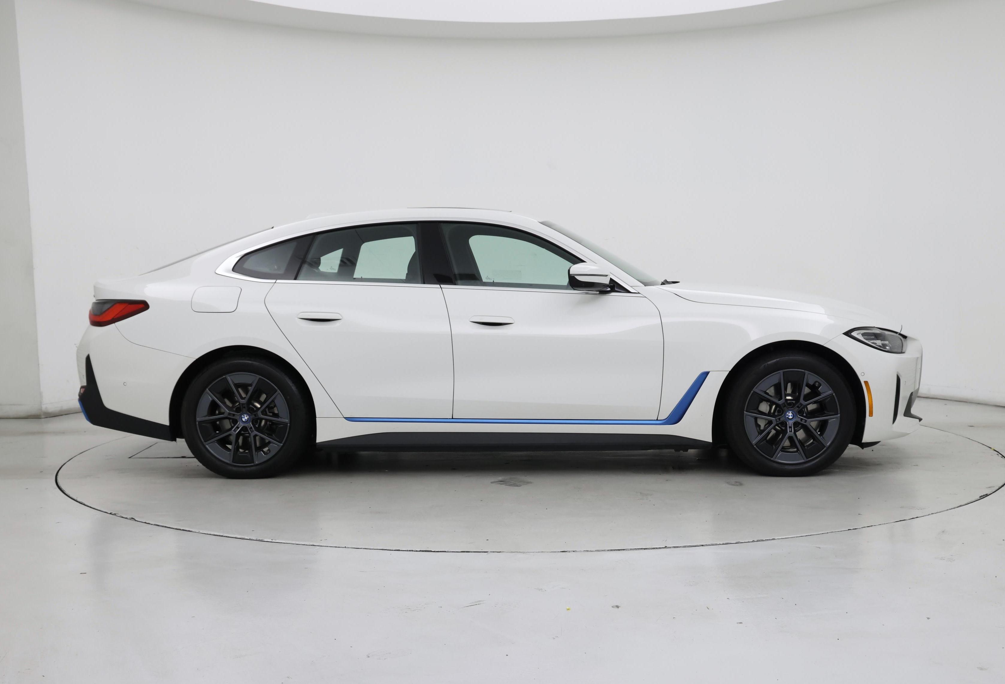 Thumbnail: 2024 BMW i4 - 7