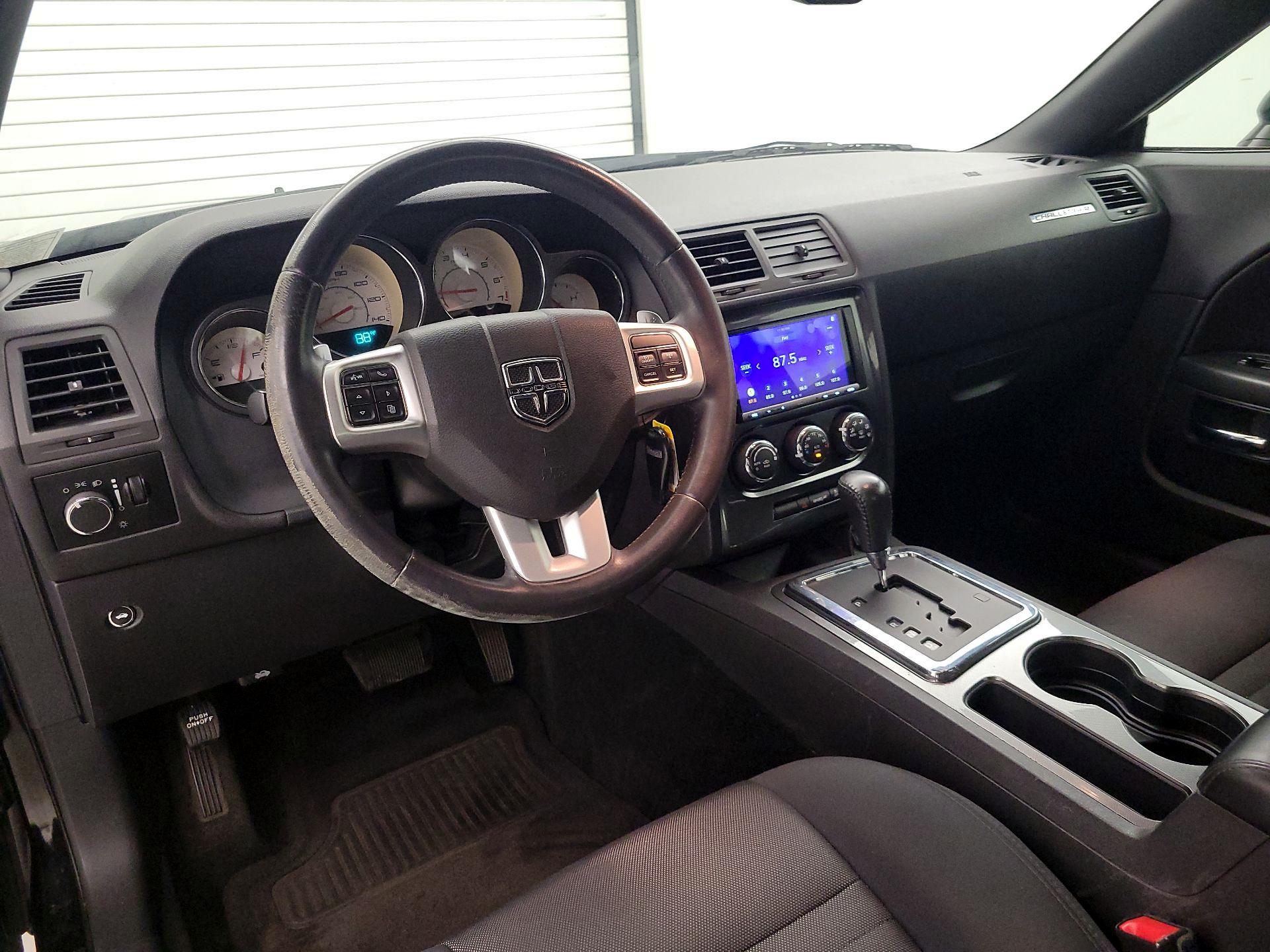 Thumbnail: 2013 Dodge Challenger - 9