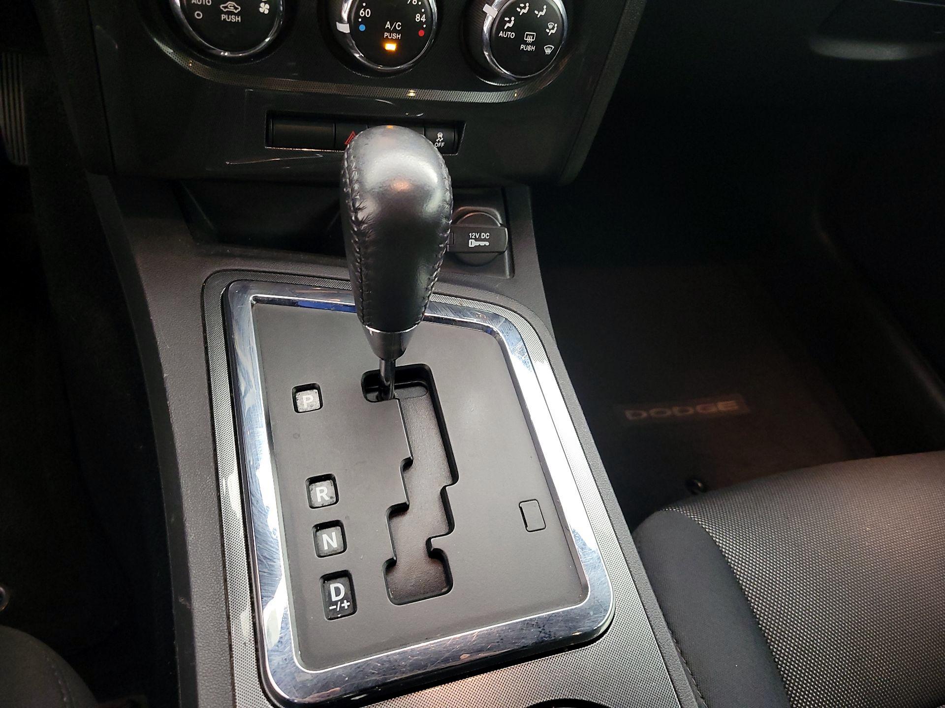 Thumbnail: 2013 Dodge Challenger - 16