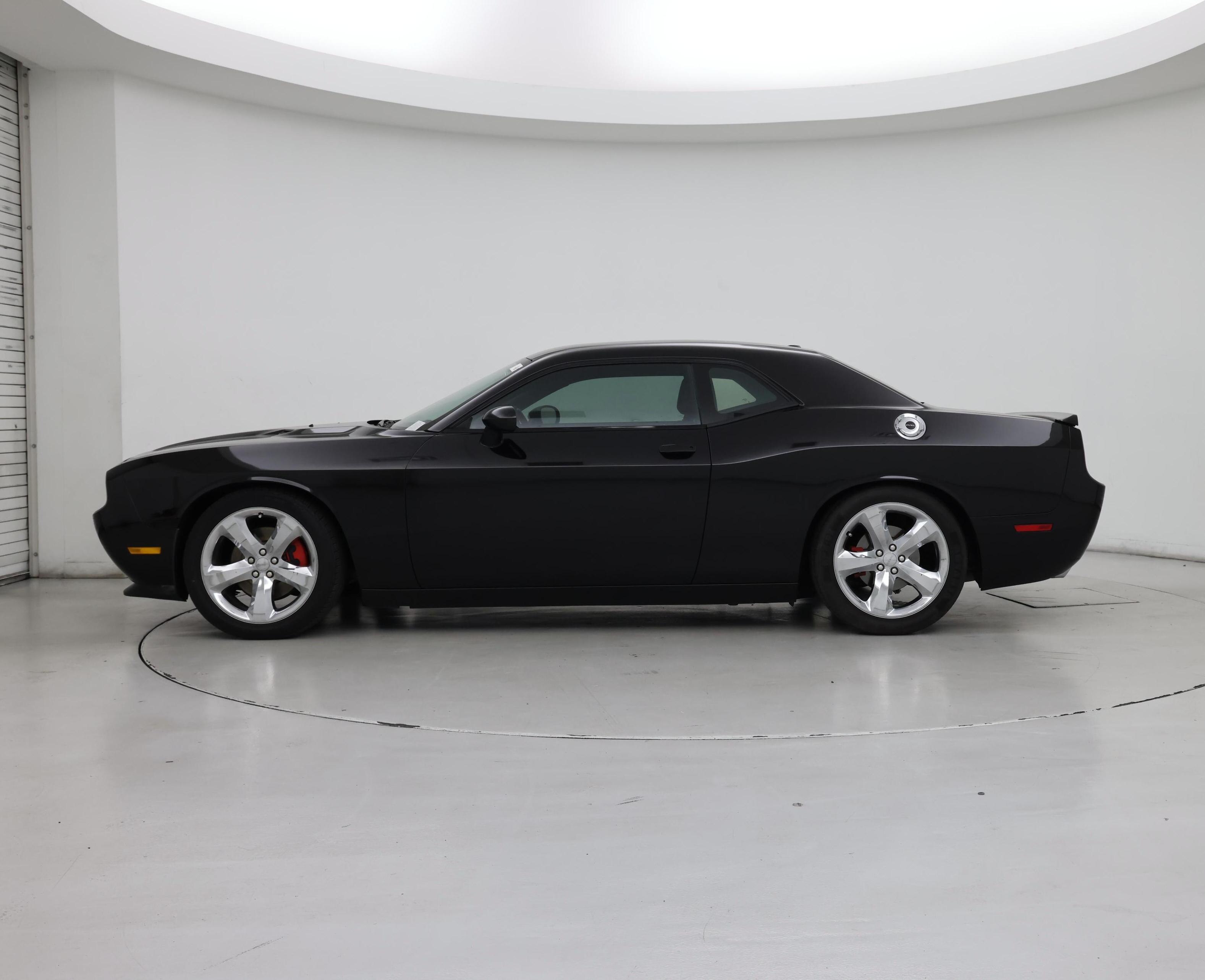 Thumbnail: 2013 Dodge Challenger - 3