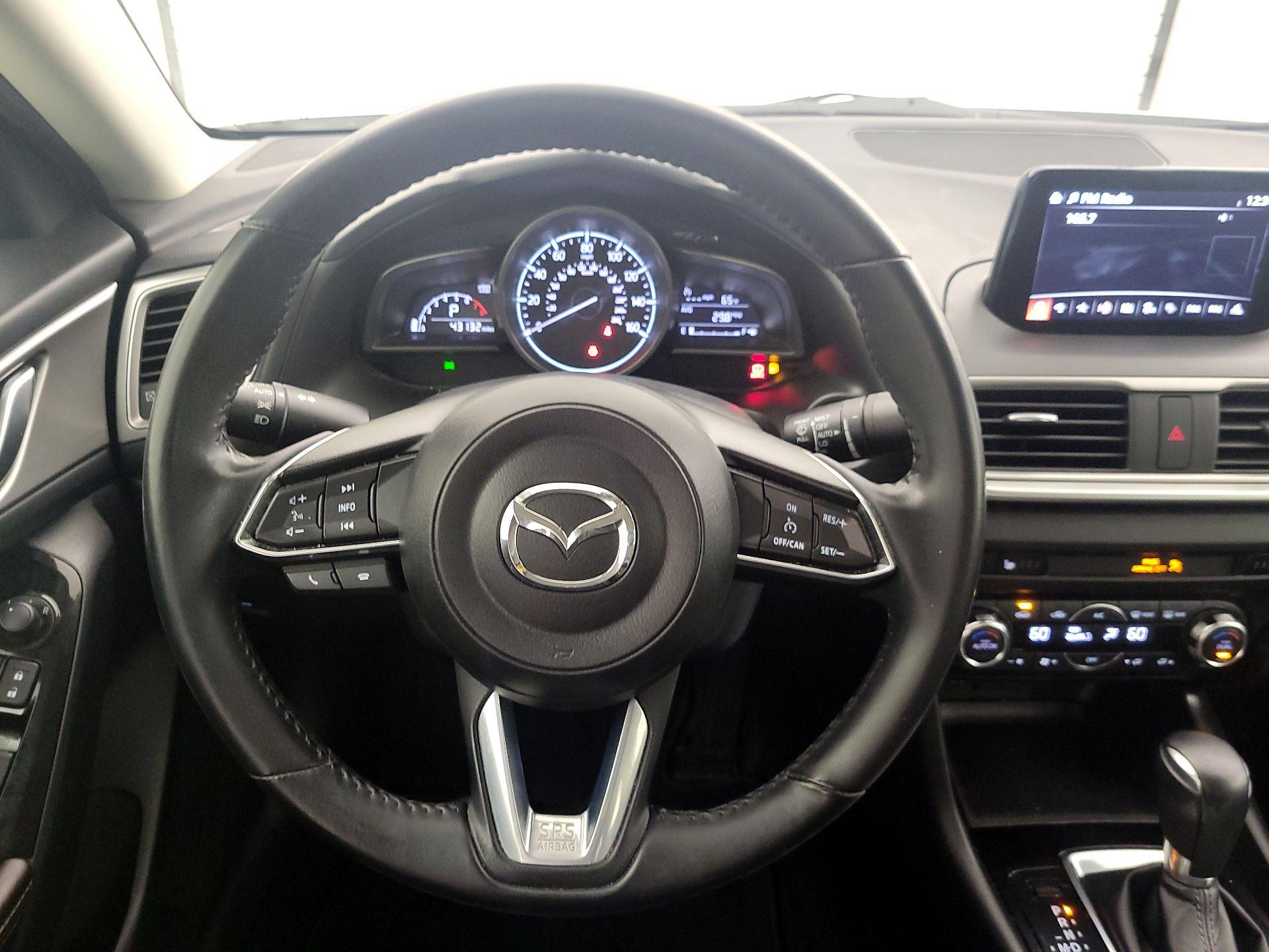 Thumbnail: 2017 Mazda Mazda3 - 10