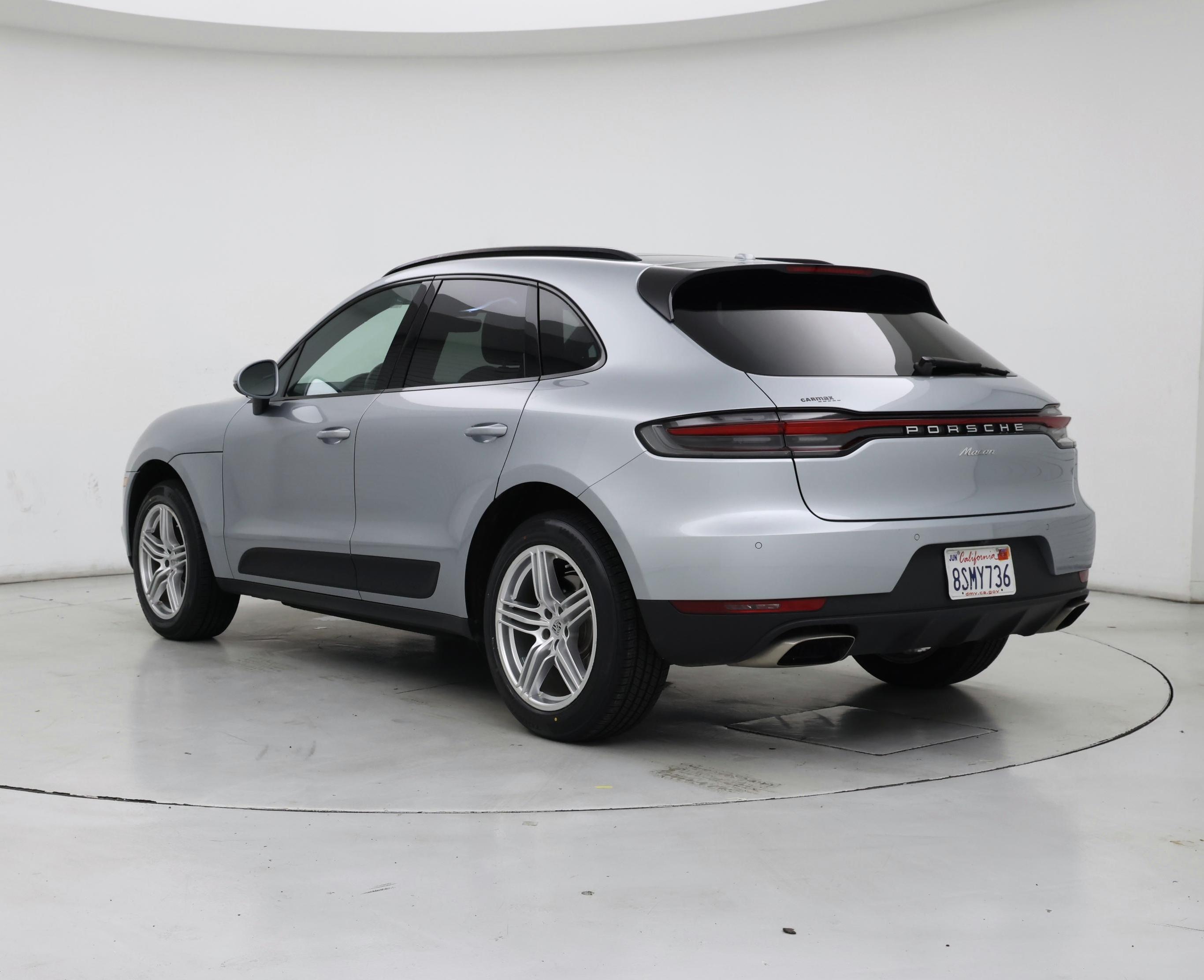 Thumbnail: 2020 Porsche Macan - 2