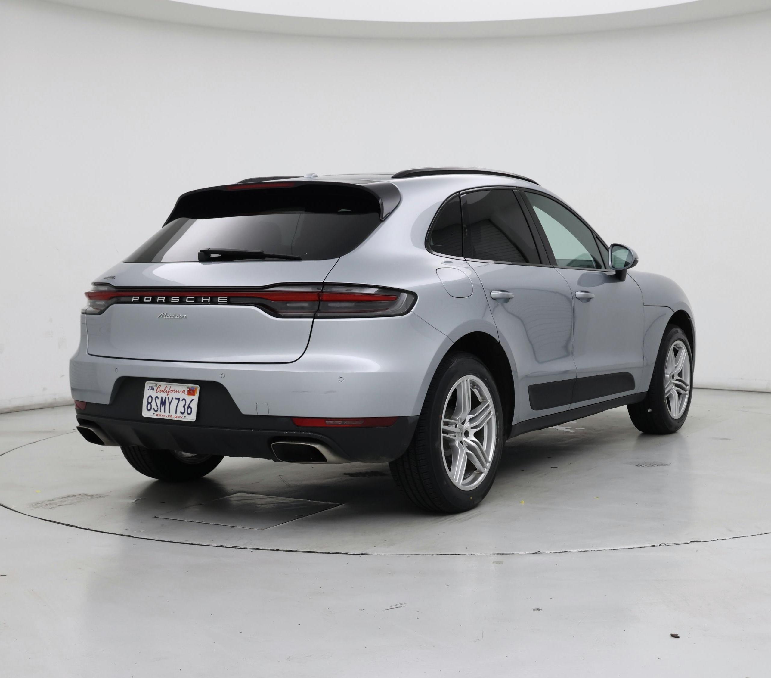 Thumbnail: 2020 Porsche Macan - 8