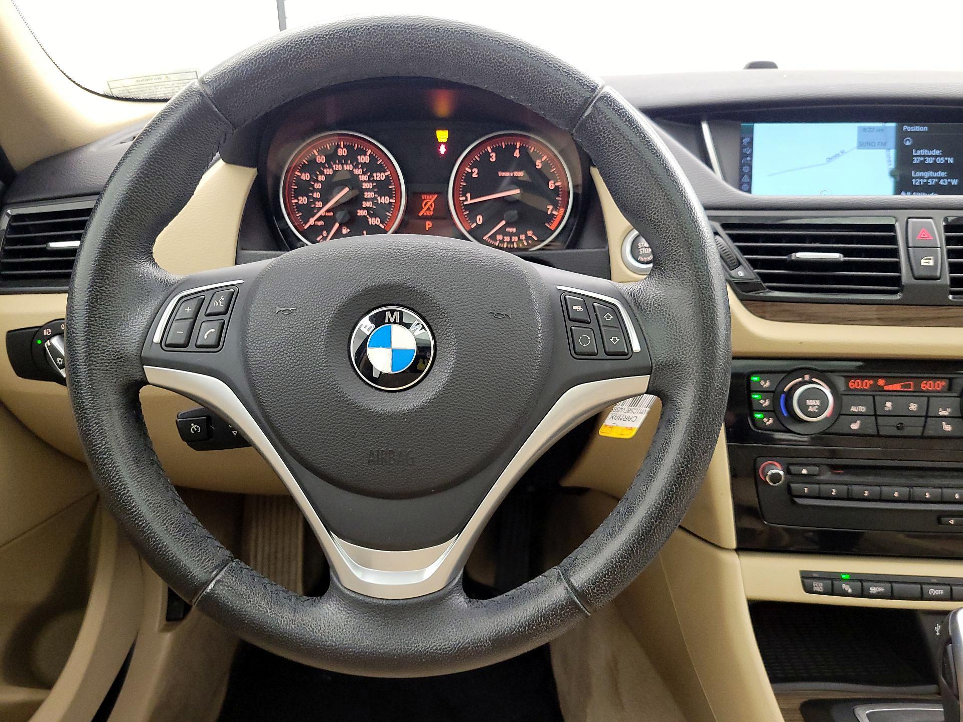 Thumbnail: 2014 BMW X1 - 10