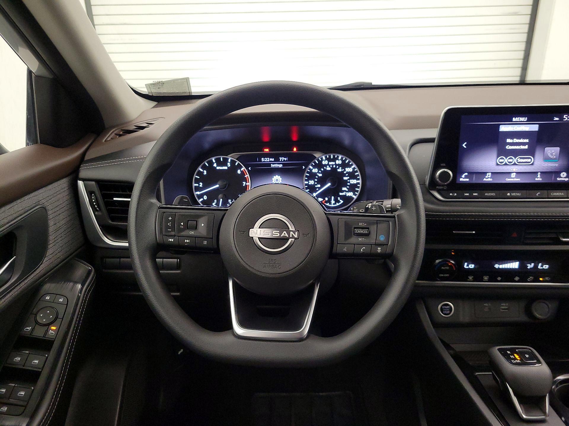 Thumbnail: 2023 Nissan Rogue - 10
