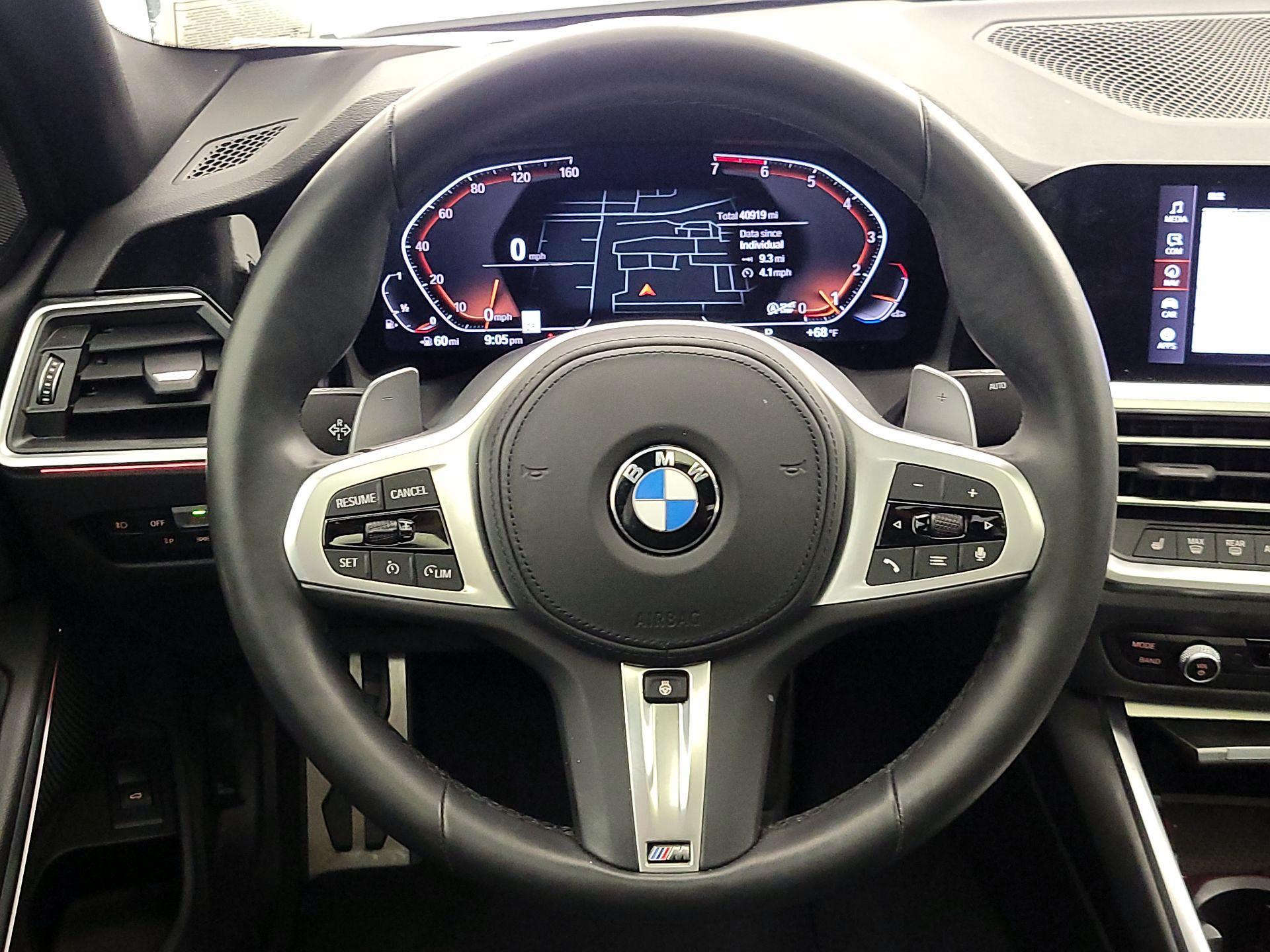 Thumbnail: 2022 BMW 3 Series - 10
