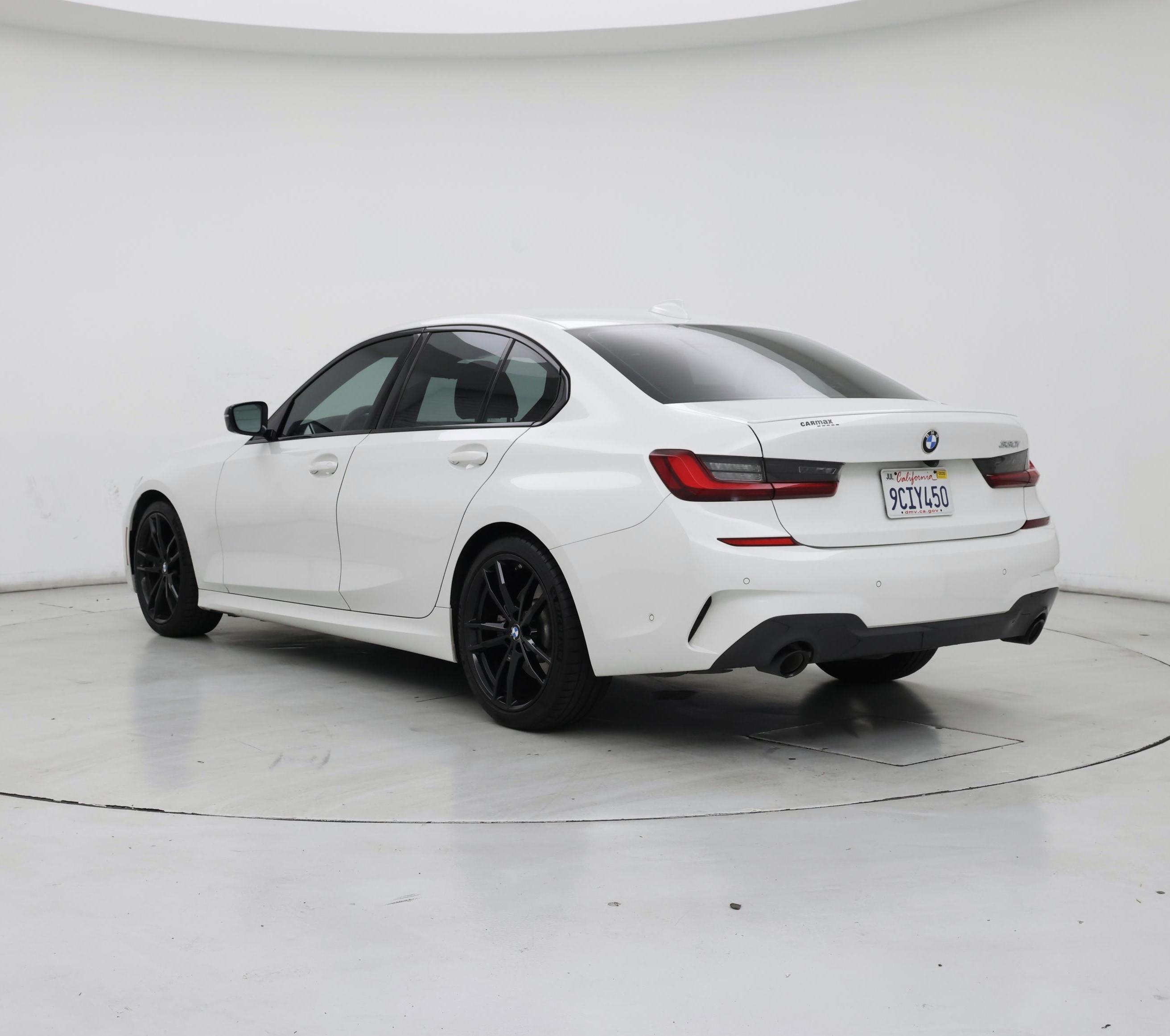 Thumbnail: 2022 BMW 3 Series - 2