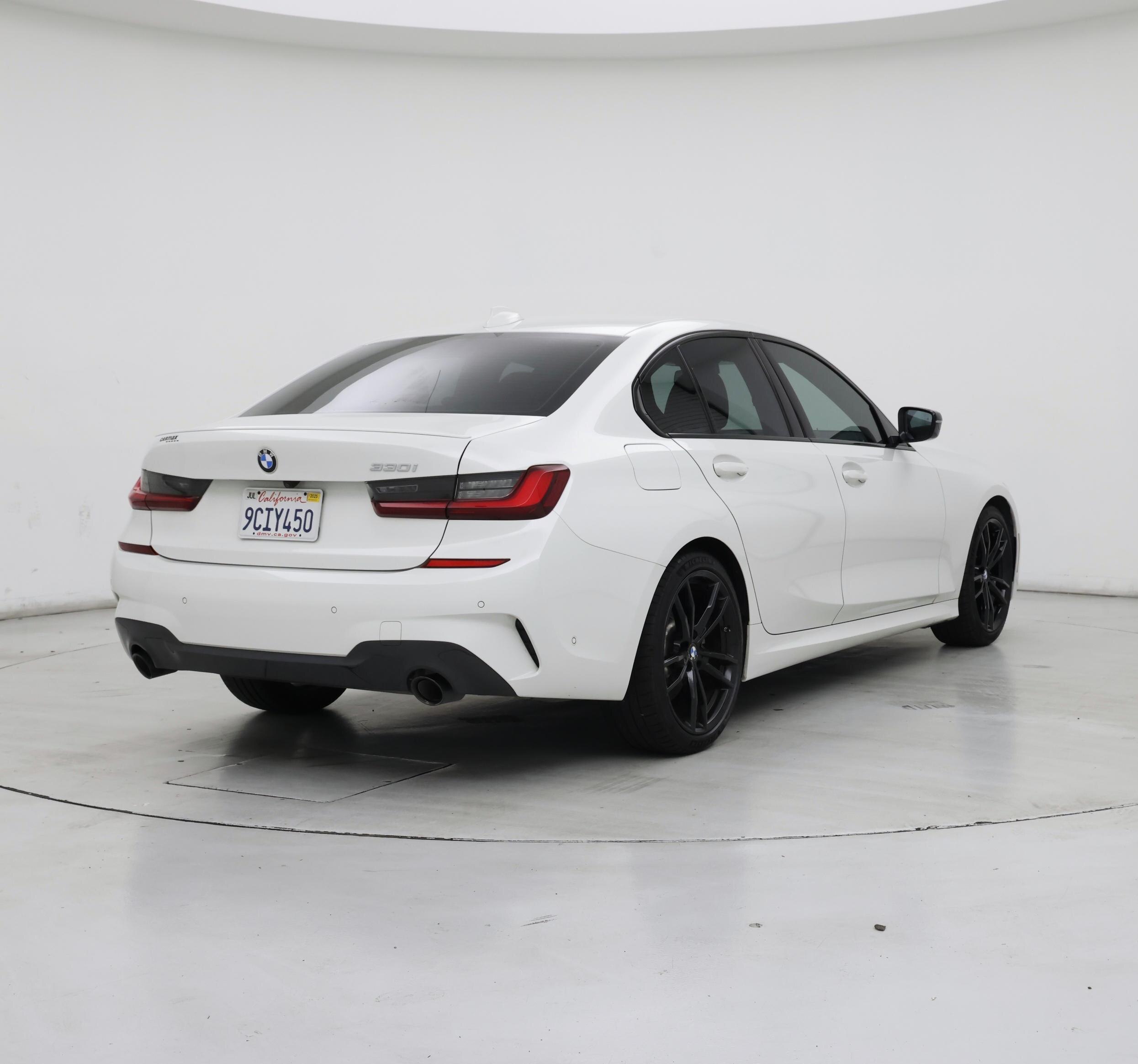 Thumbnail: 2022 BMW 3 Series - 8
