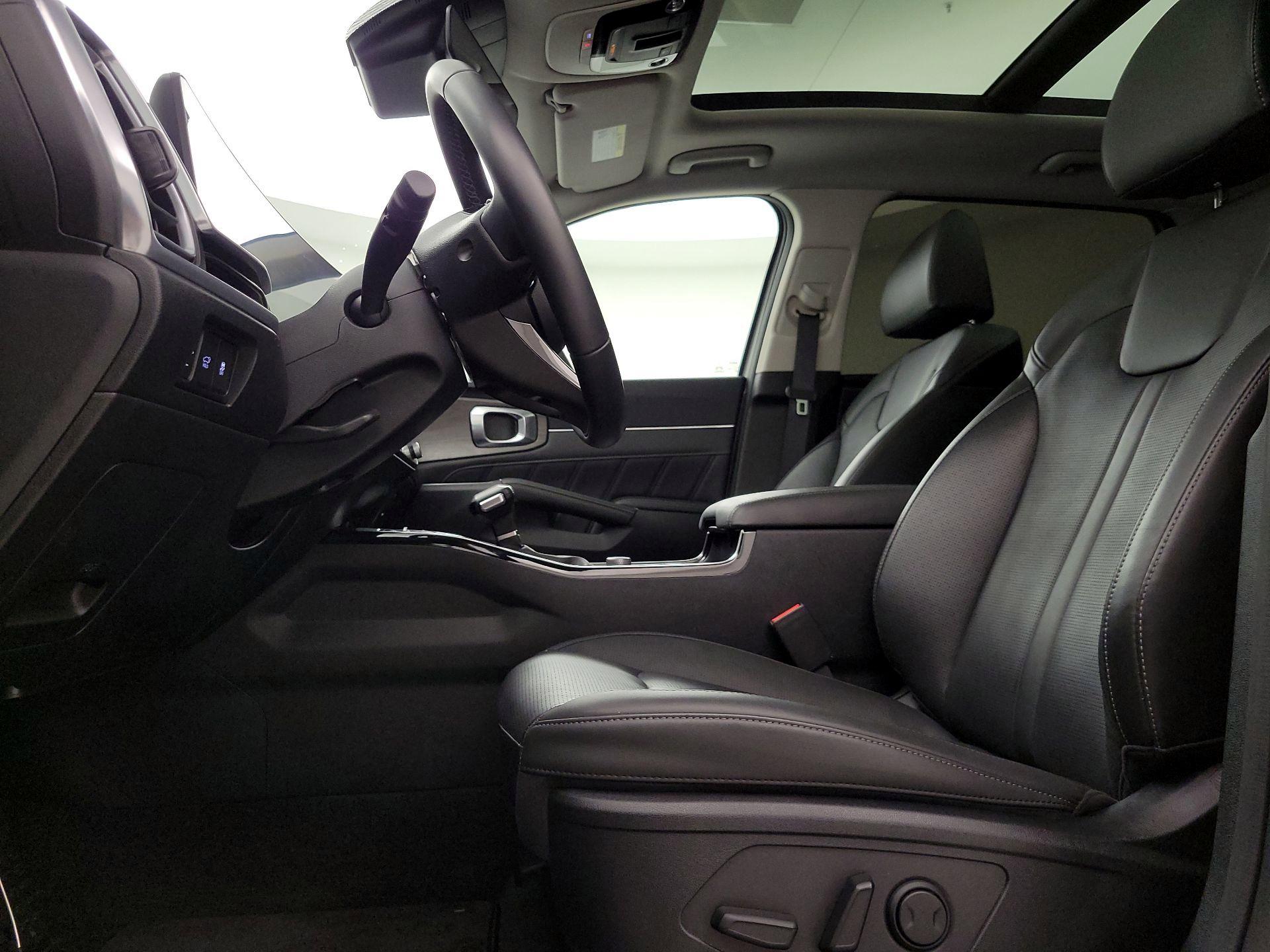 Thumbnail: 2025 Kia Sorento - 11