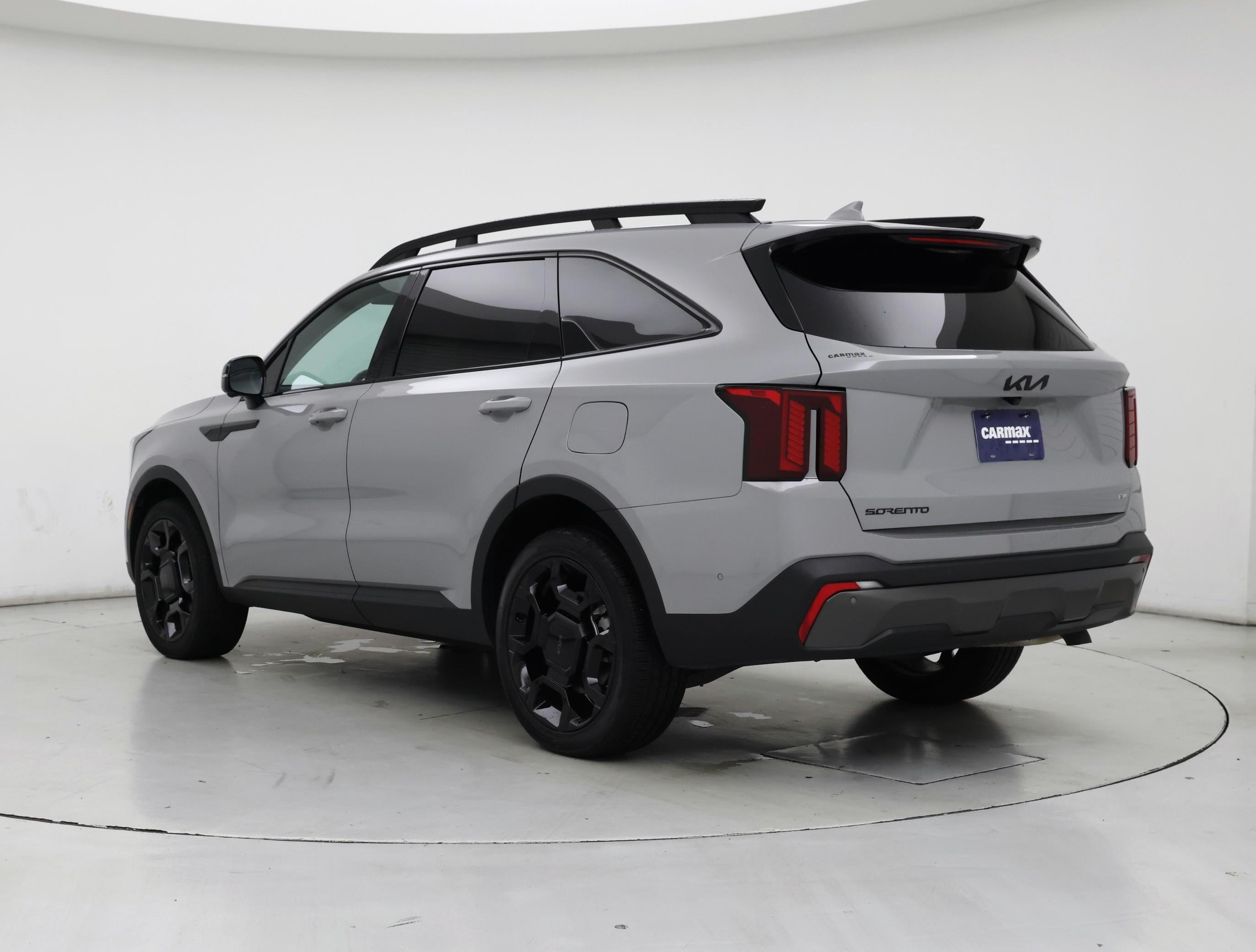 Thumbnail: 2025 Kia Sorento - 2