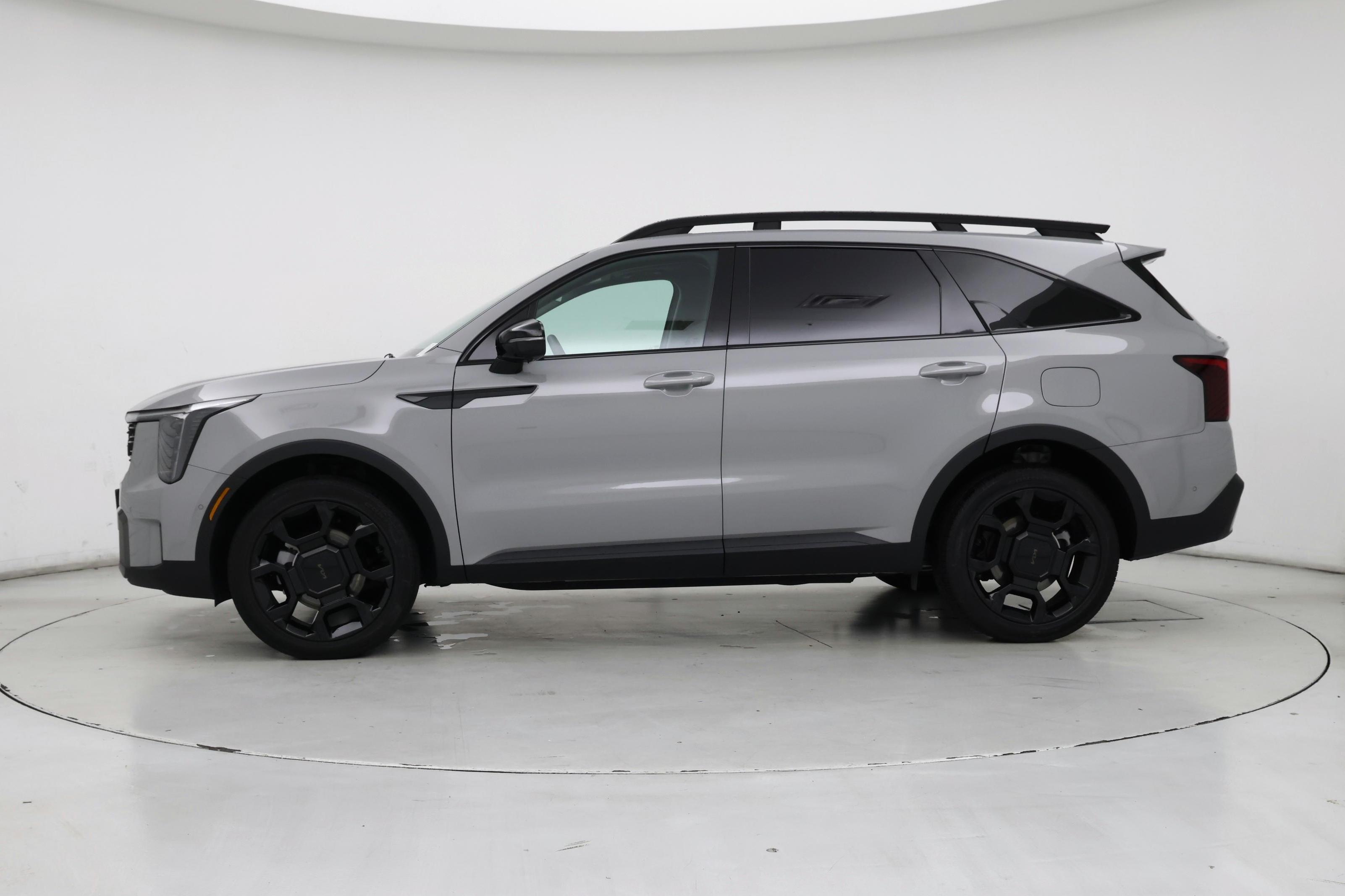 Thumbnail: 2025 Kia Sorento - 3