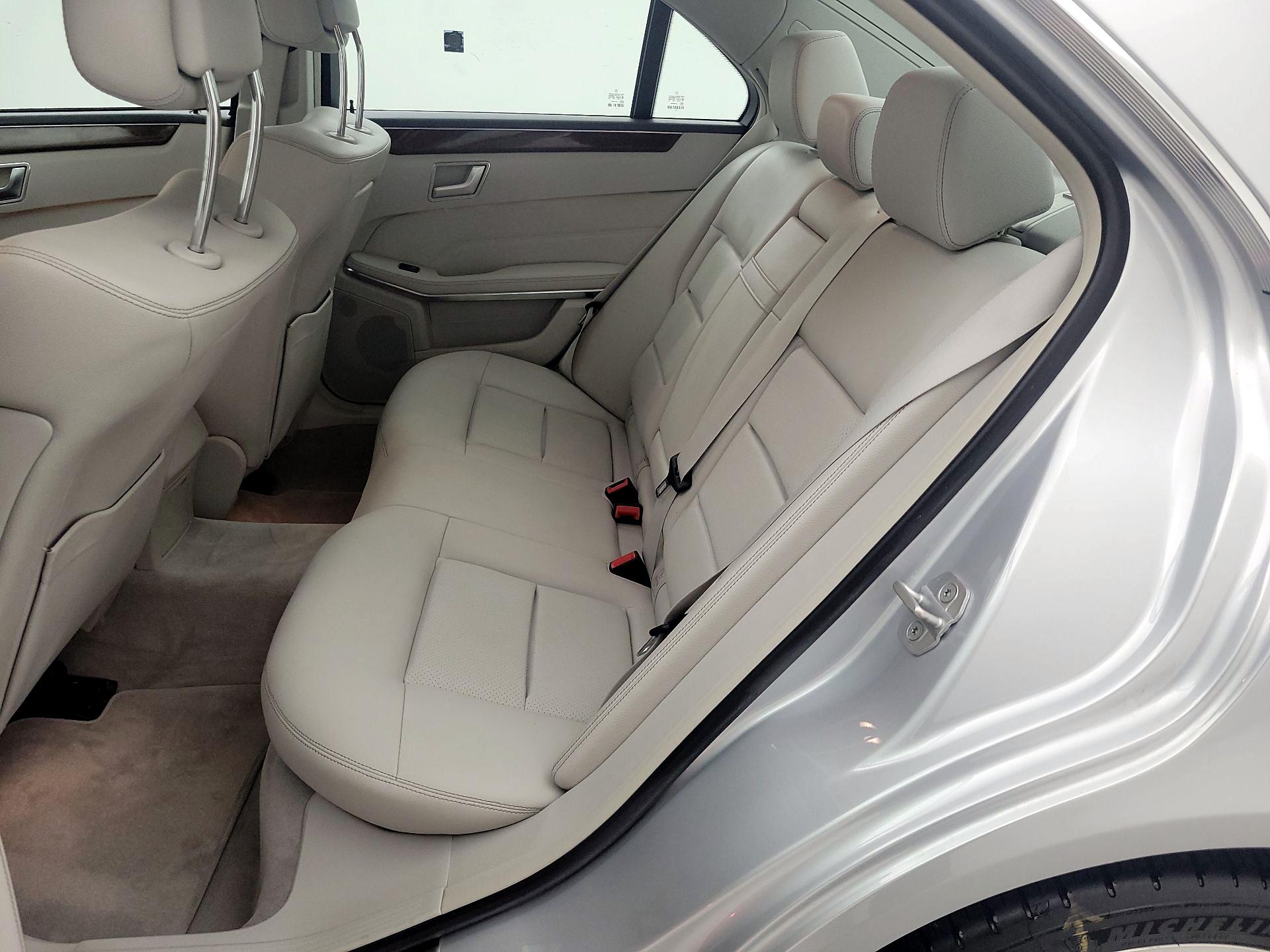 Thumbnail: 2014 Mercedes-Benz E-Class - 19