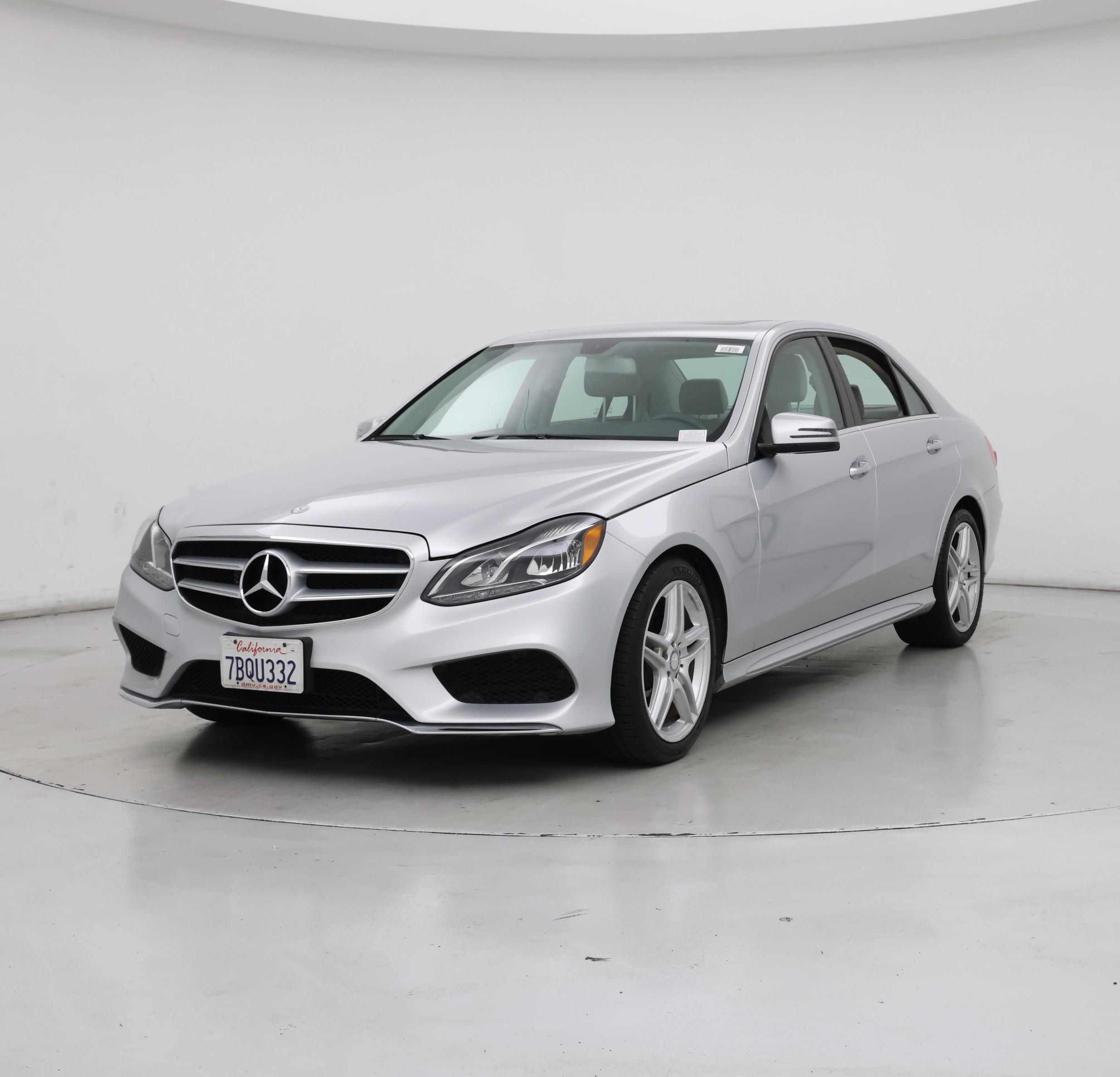 Thumbnail: 2014 Mercedes-Benz E-Class - 4