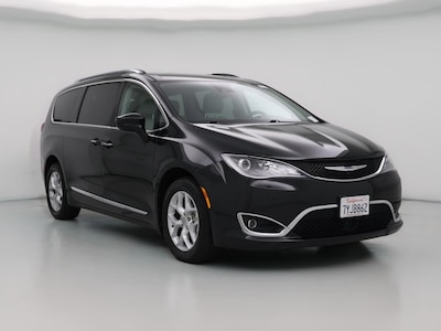 Black 2017 Chrysler Pacifica Touring L-Plus