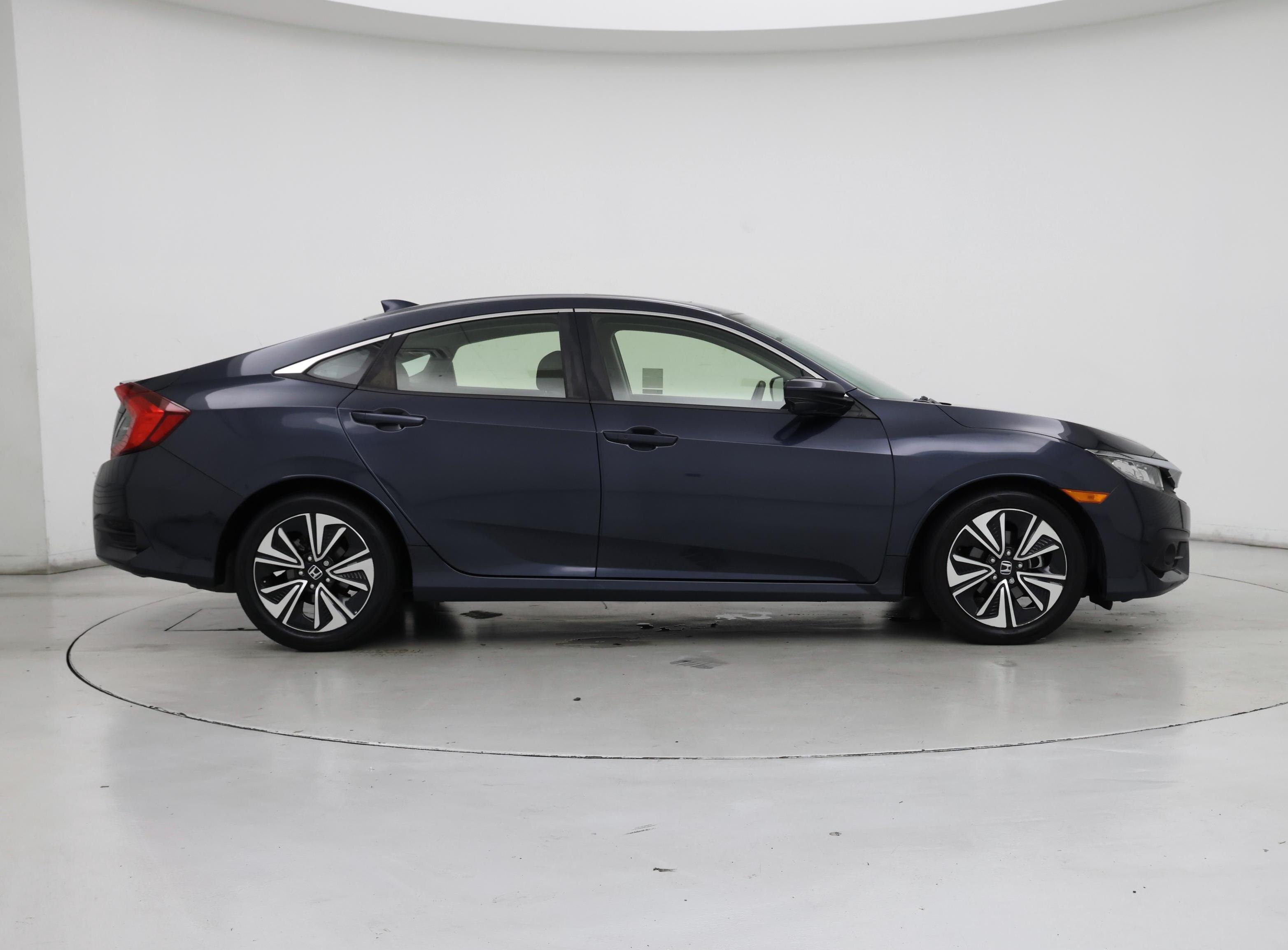 Thumbnail: 2018 Honda Civic - 7