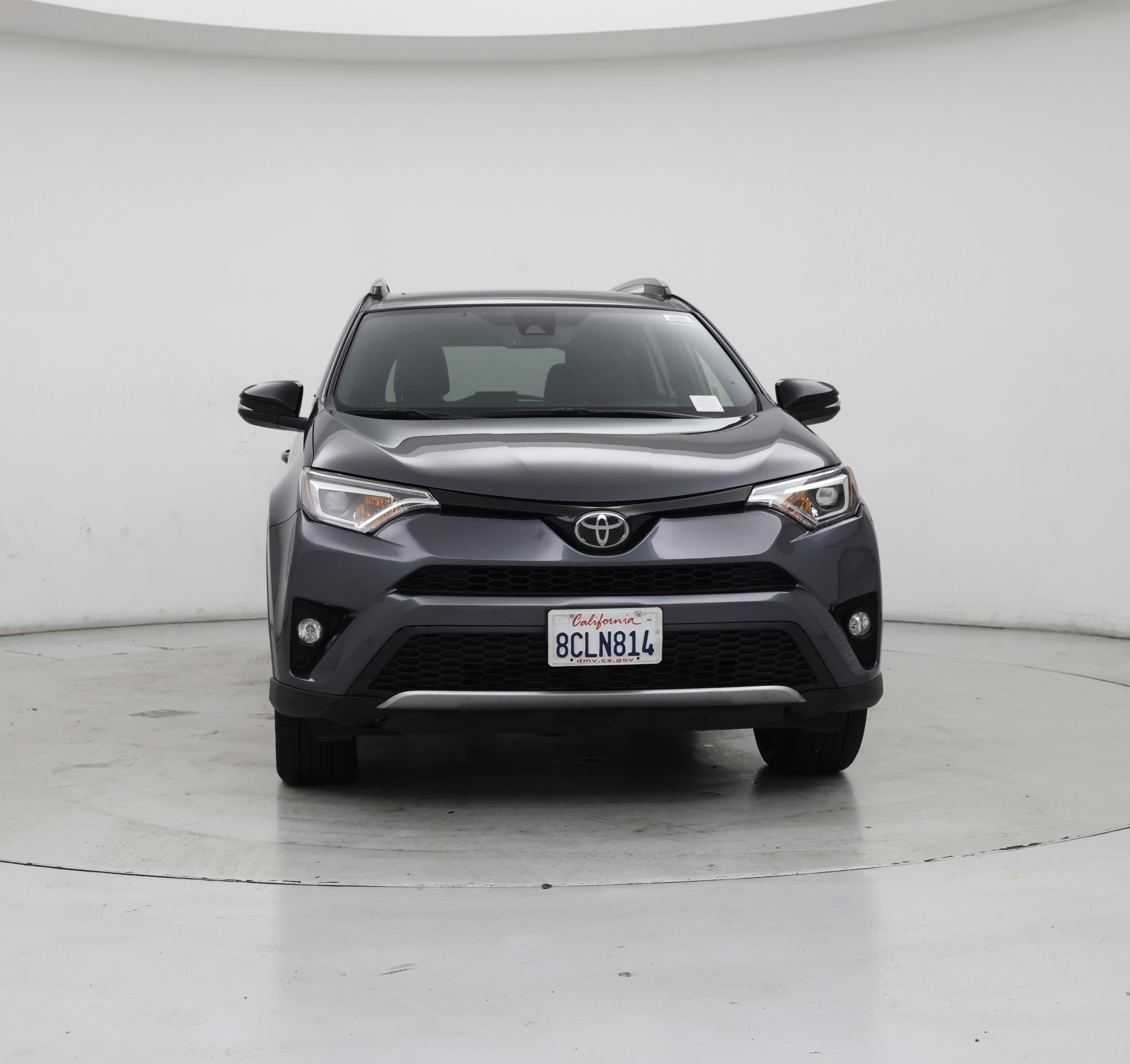 Thumbnail: 2018 Toyota RAV4 - 5