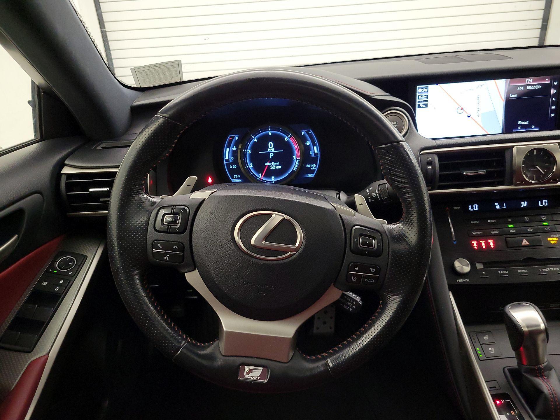 Thumbnail: 2017 Lexus IS - 10