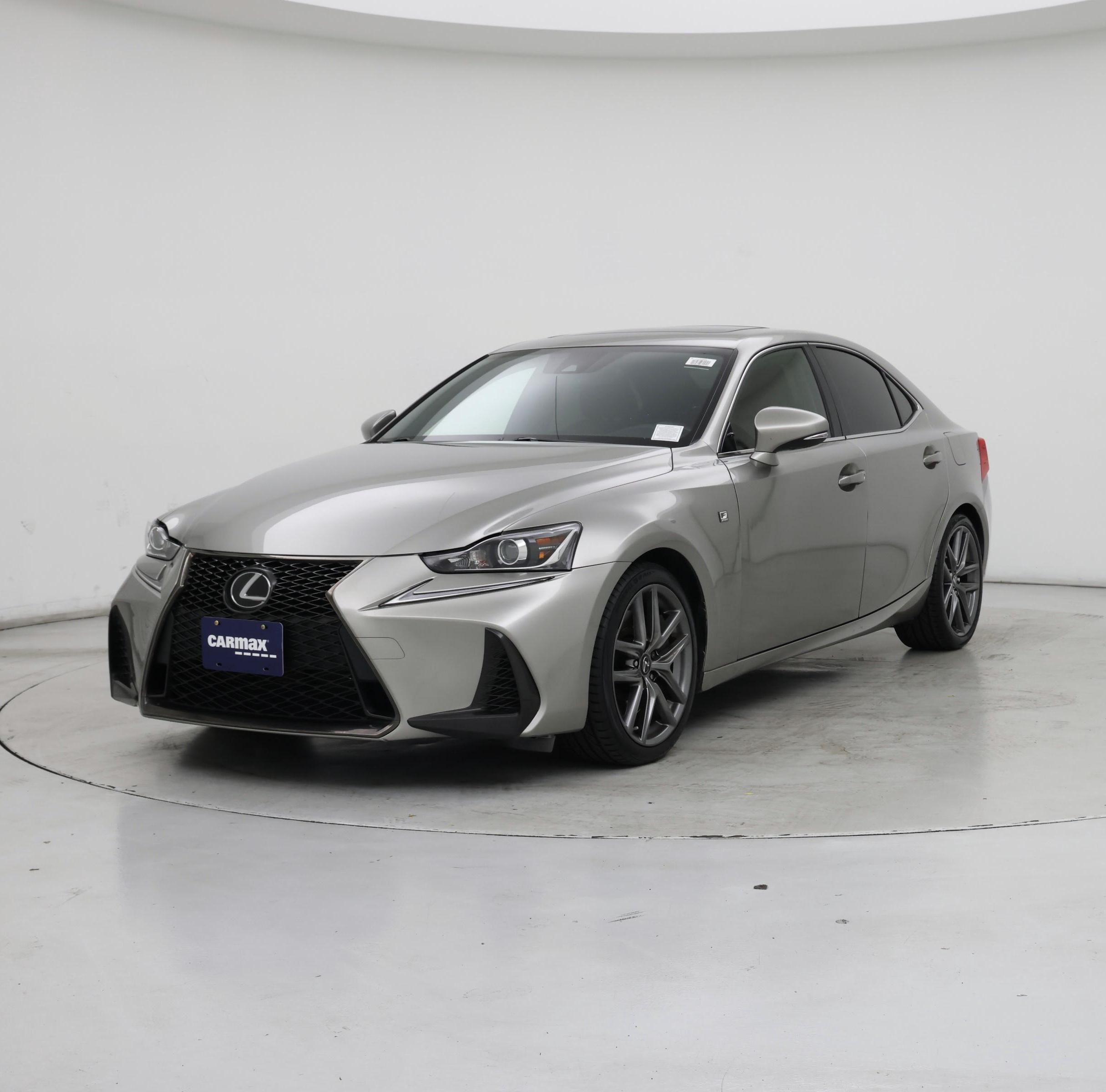 Thumbnail: 2017 Lexus IS - 4