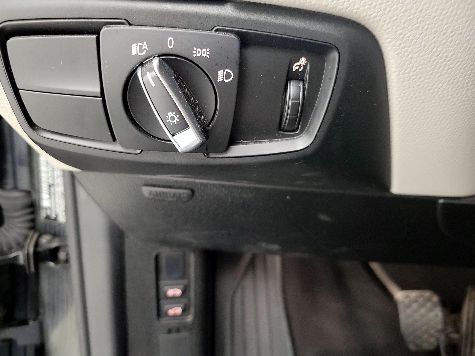 Thumbnail: 2019 BMW i3 - 13