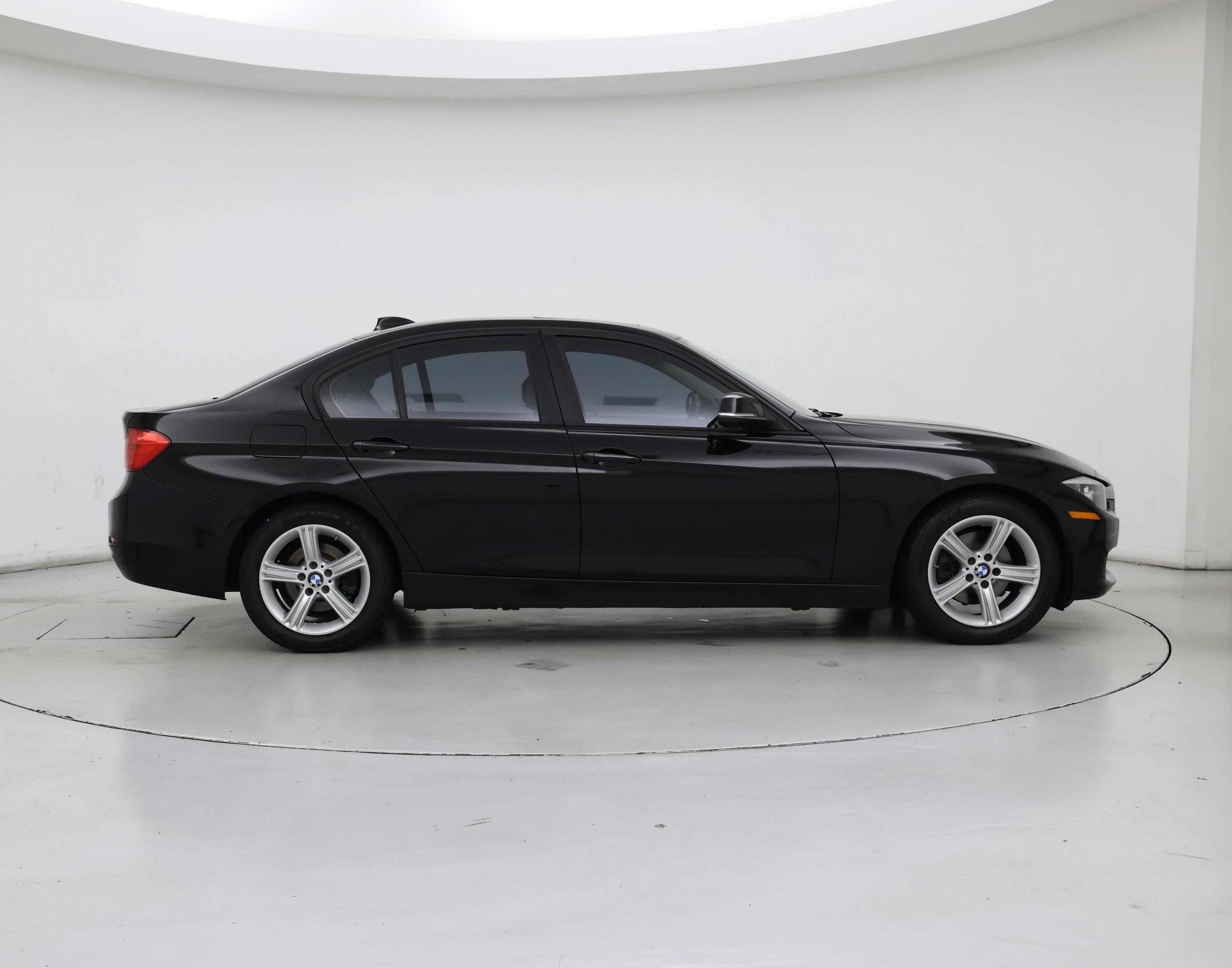 Thumbnail: 2015 BMW 3 Series - 7