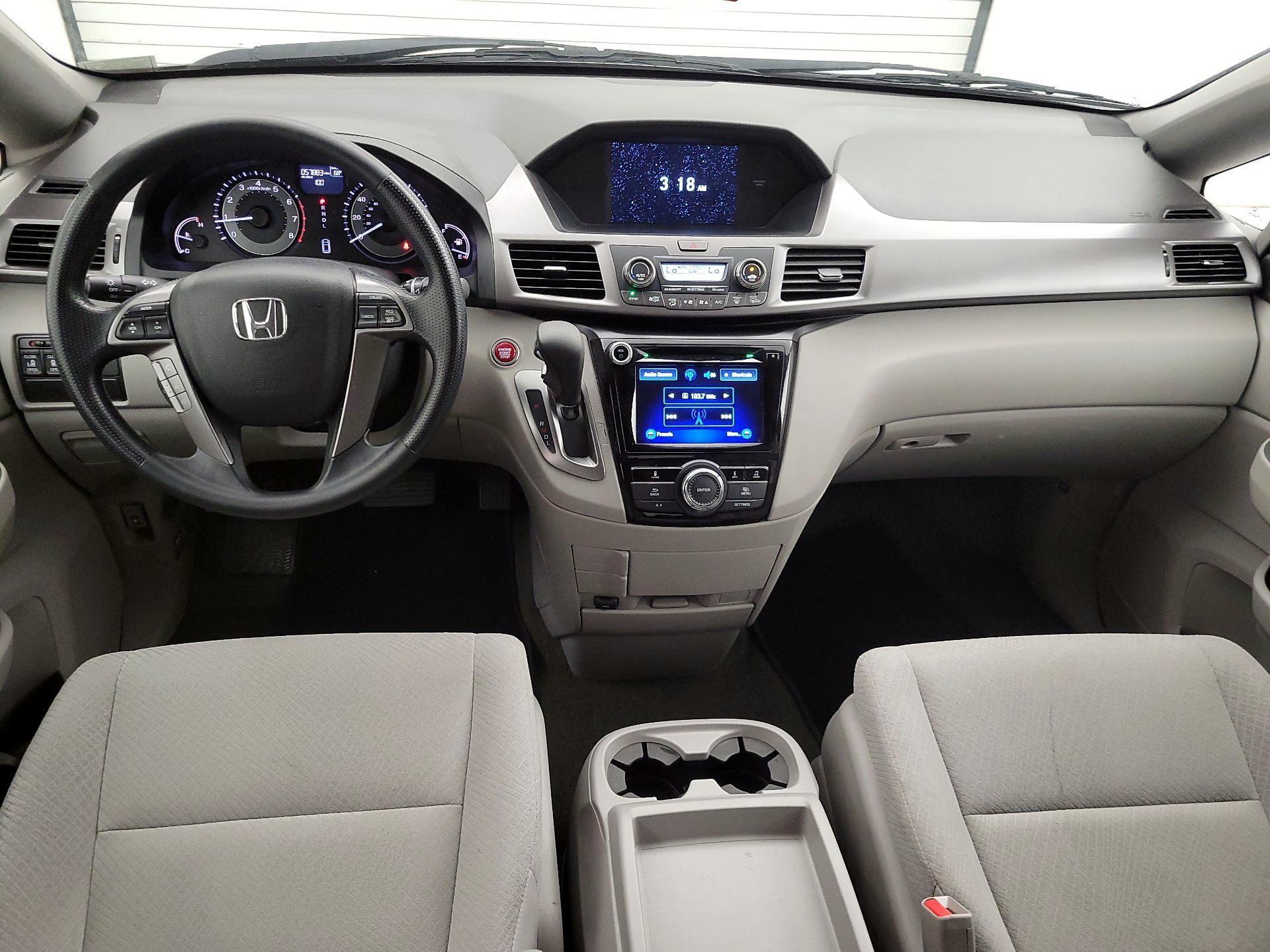 Thumbnail: 2015 Honda Odyssey - 9