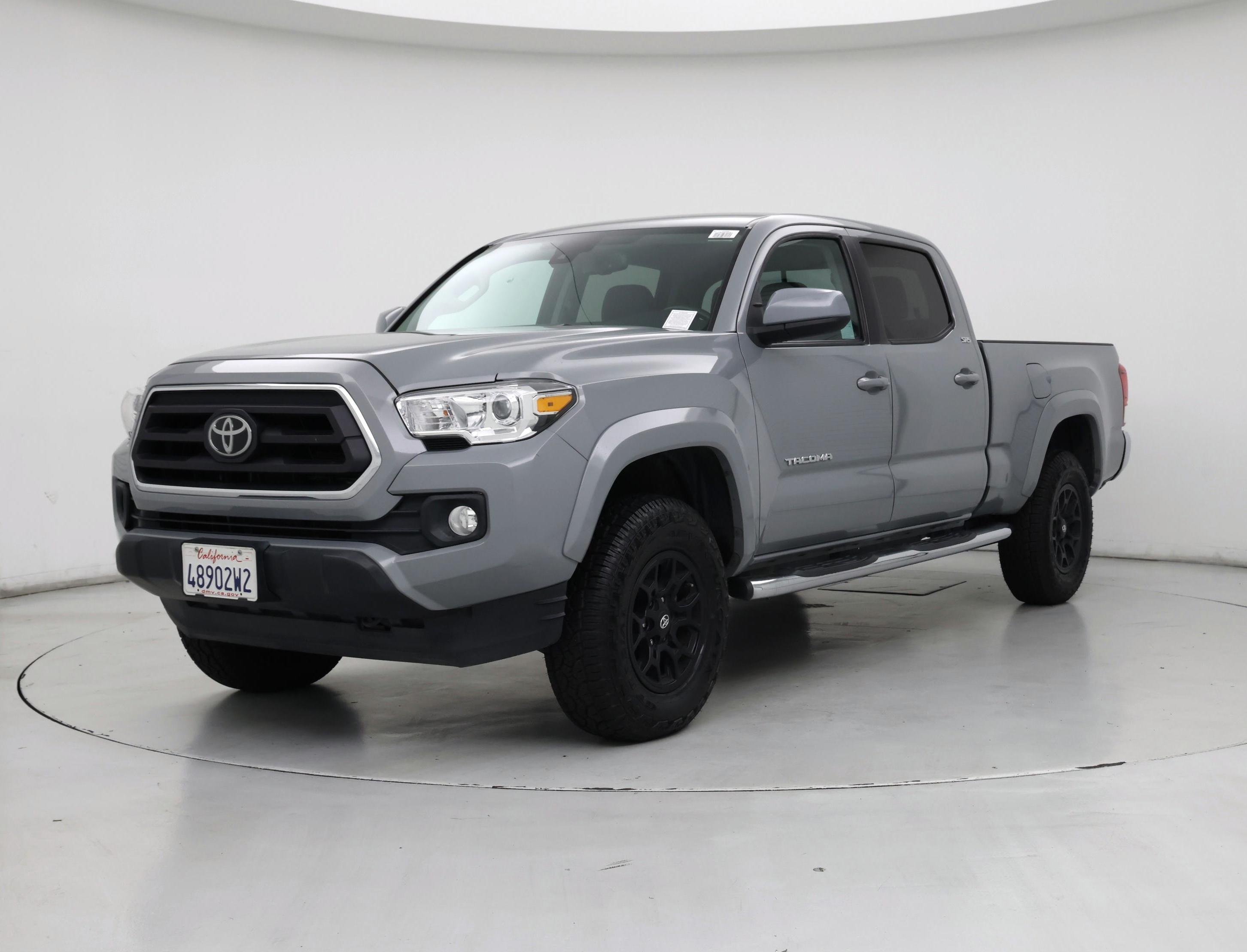 Thumbnail: 2020 Toyota Tacoma - 4