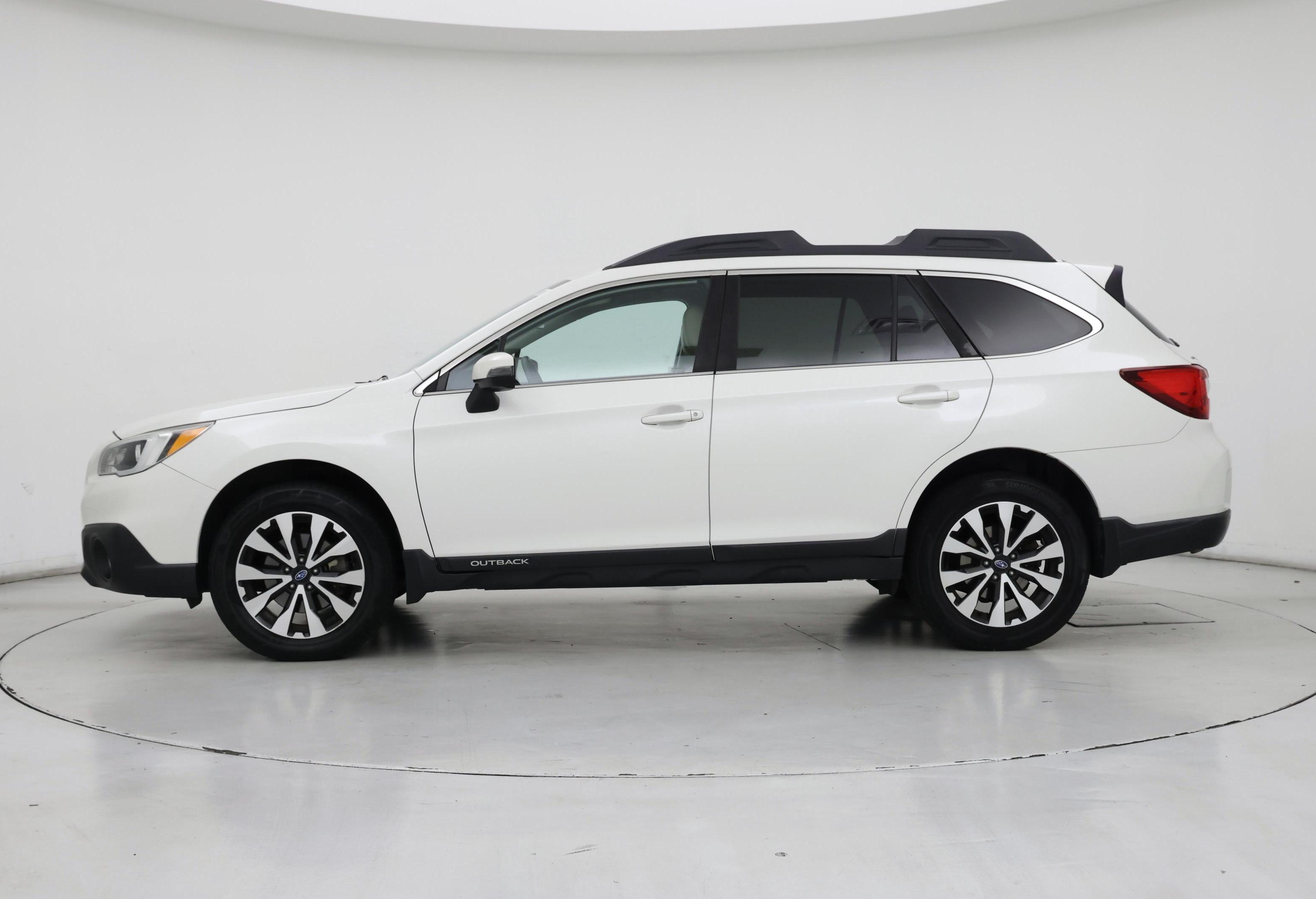 Thumbnail: 2017 Subaru Outback - 3