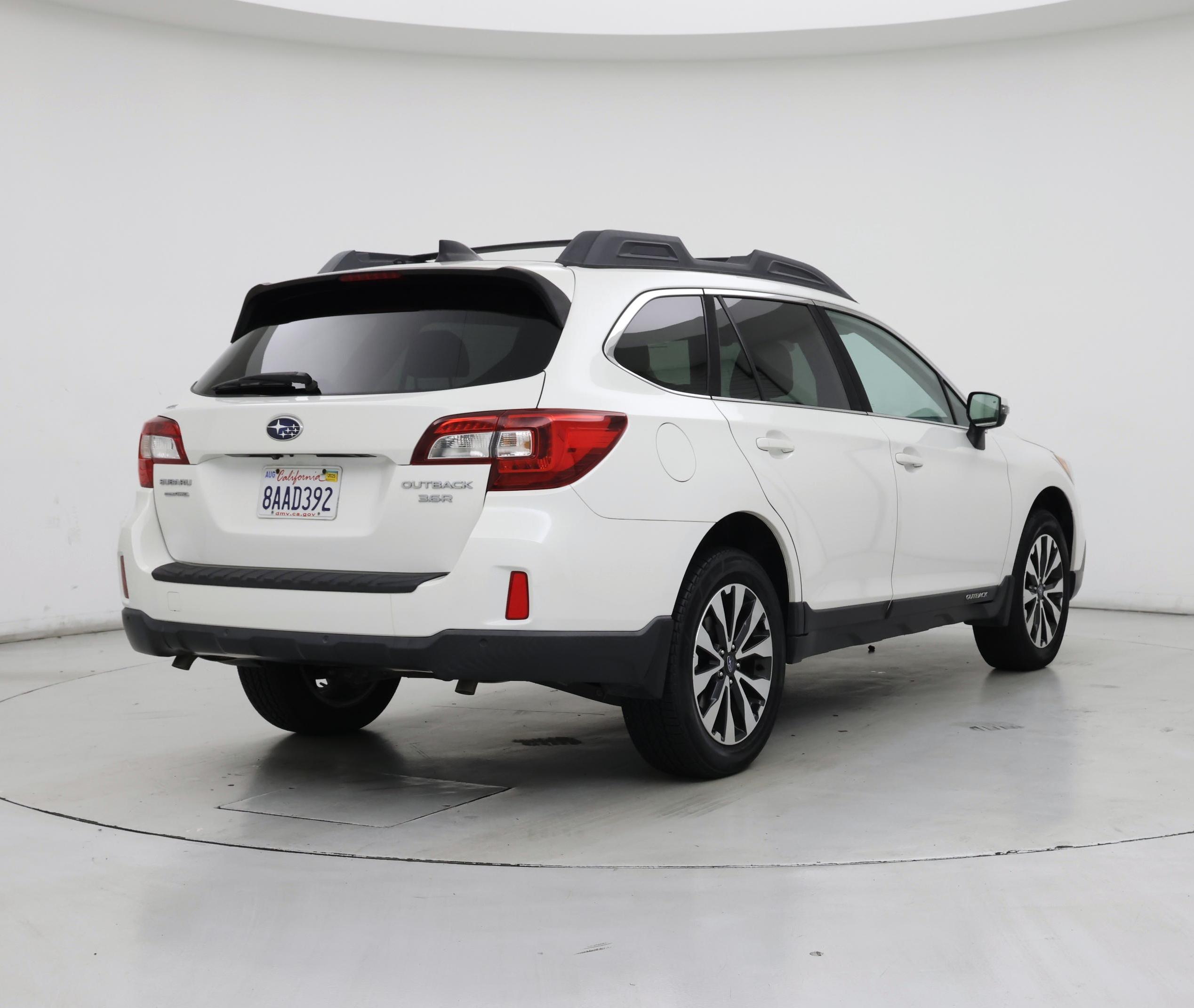 Thumbnail: 2017 Subaru Outback - 8