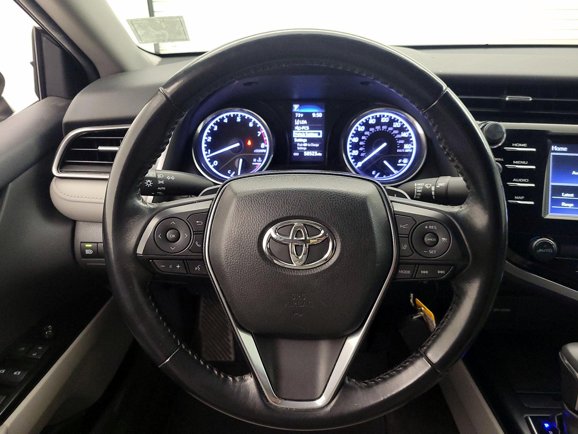 Thumbnail: 2019 Toyota Camry - 10