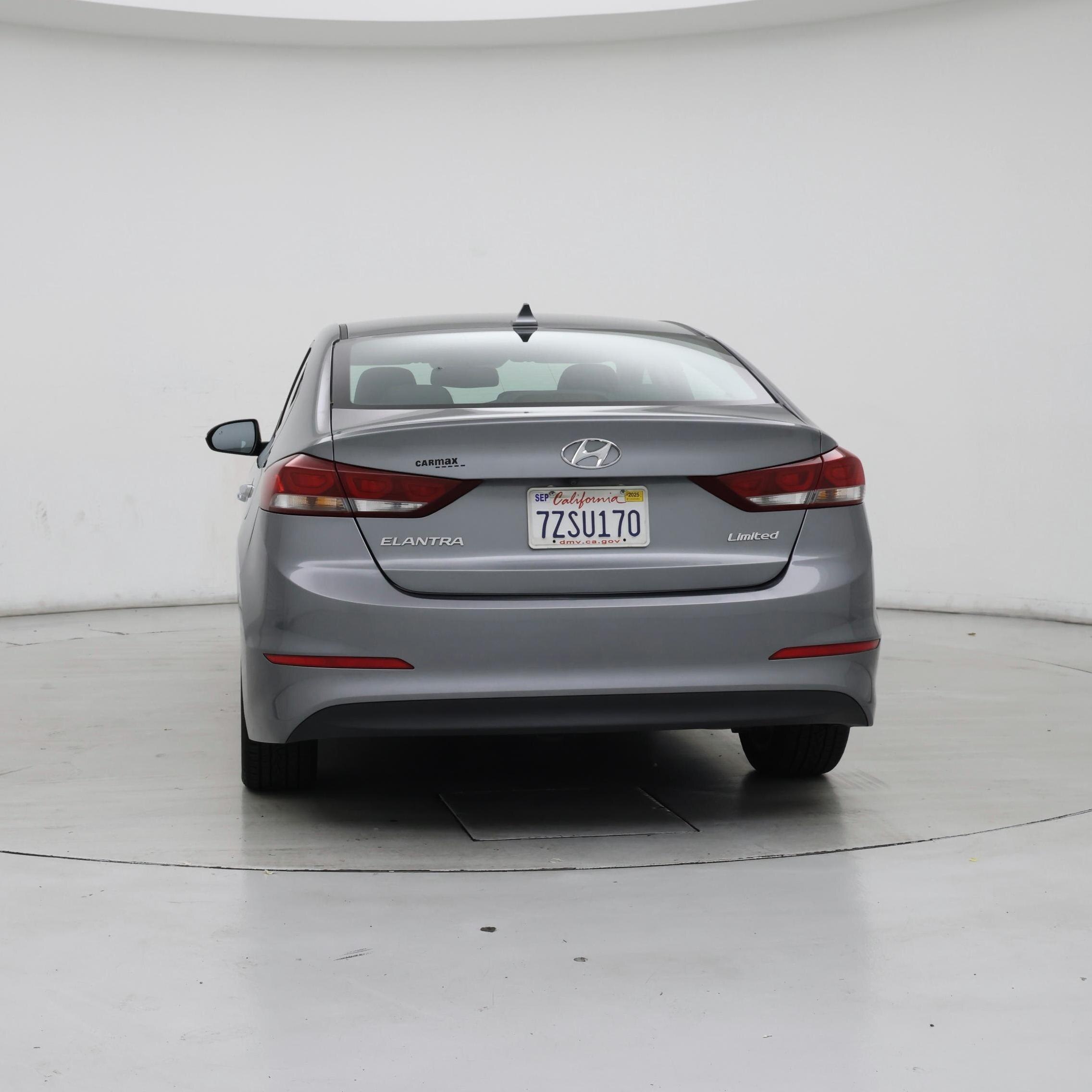 Thumbnail: 2017 Hyundai Elantra - 6