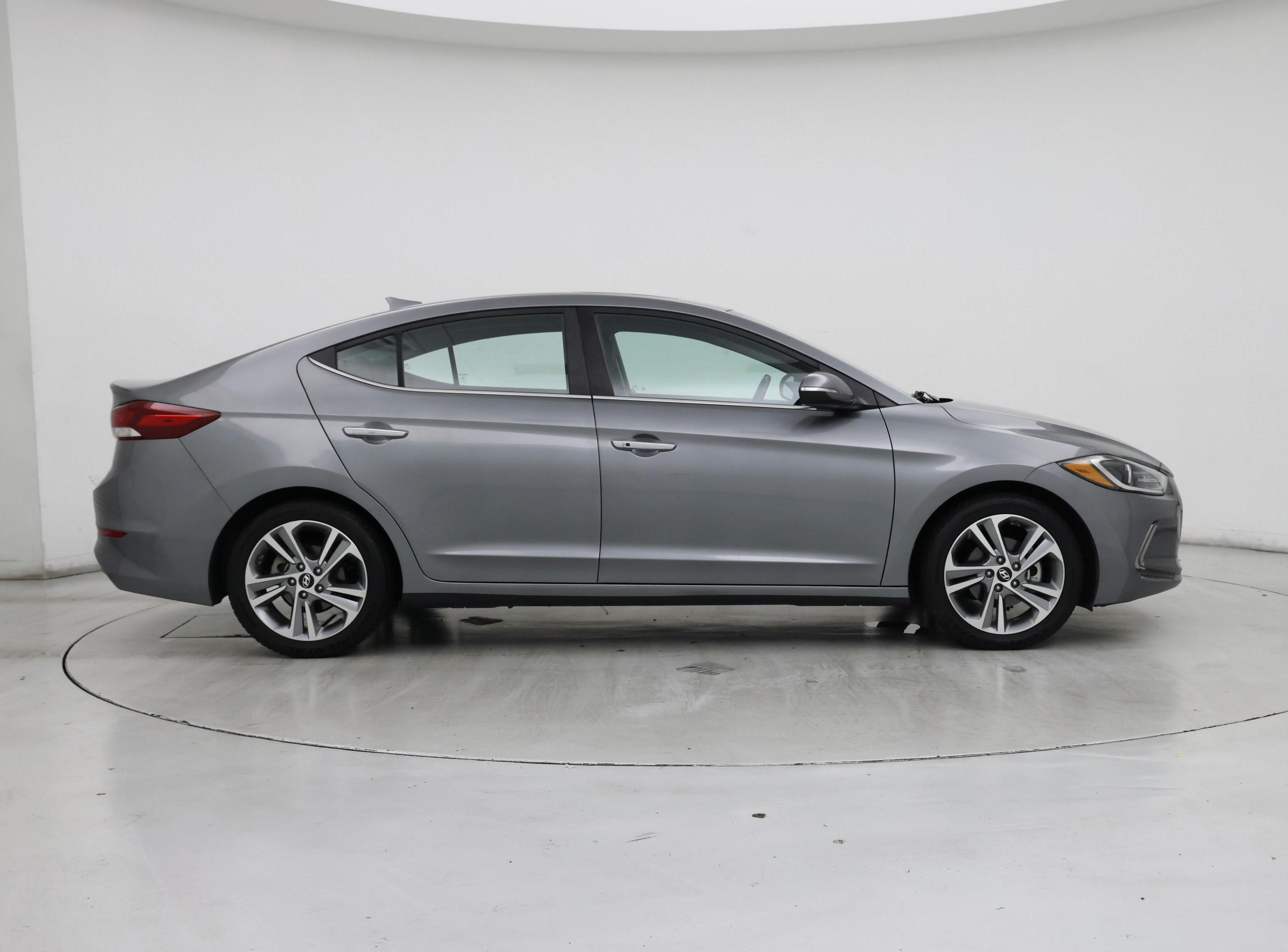 Thumbnail: 2017 Hyundai Elantra - 7