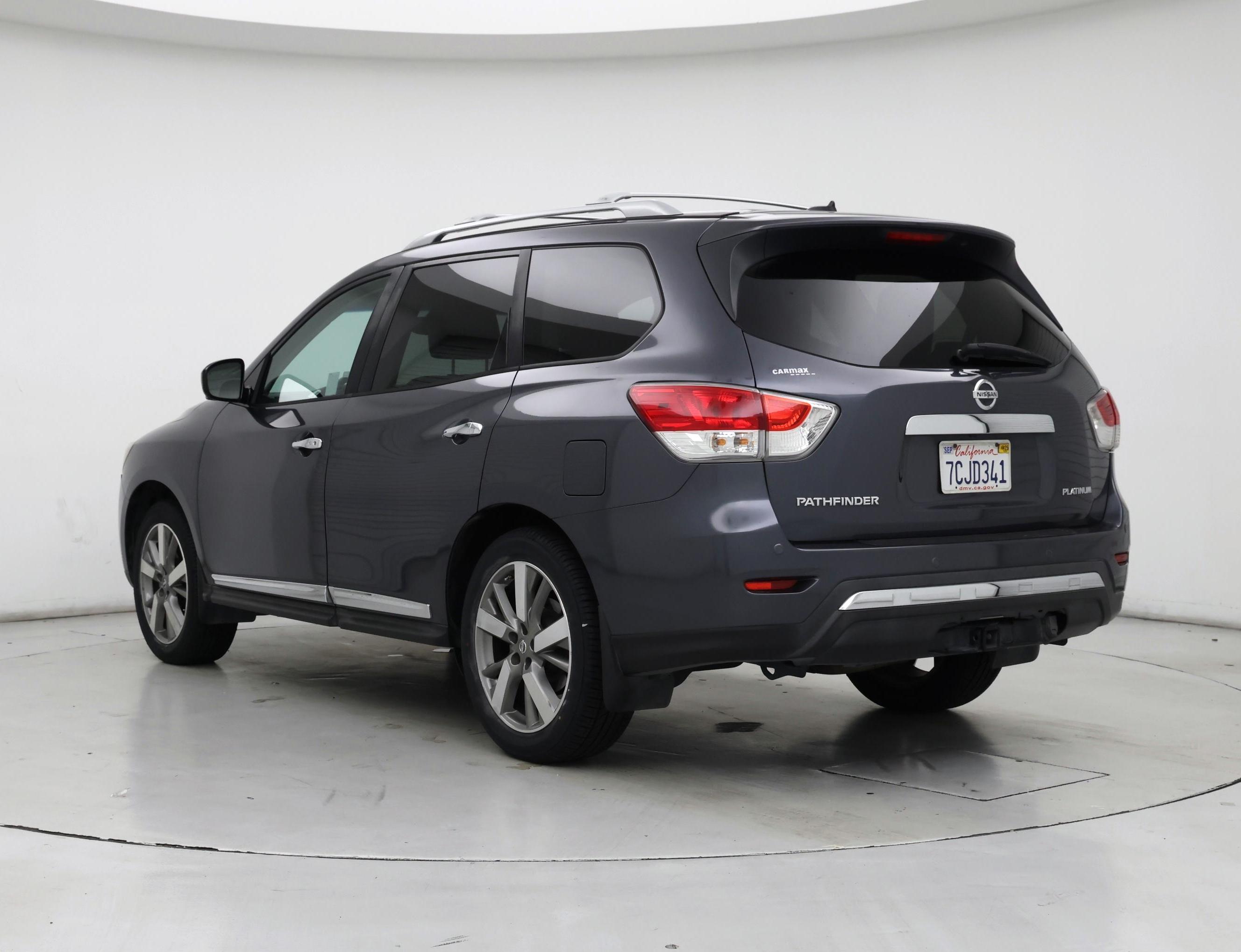 Thumbnail: 2013 Nissan Pathfinder - 2