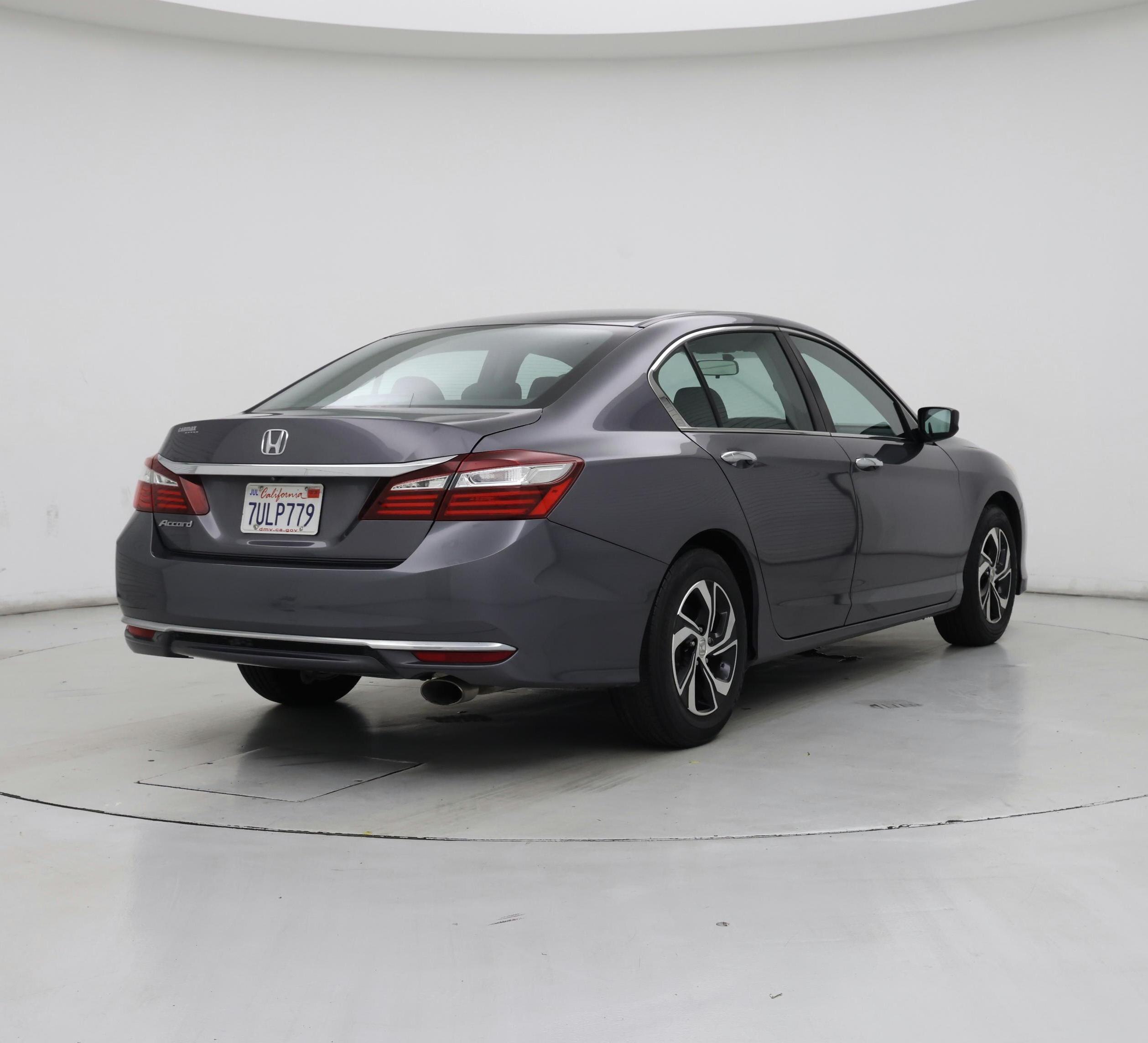 Thumbnail: 2016 Honda Accord - 8