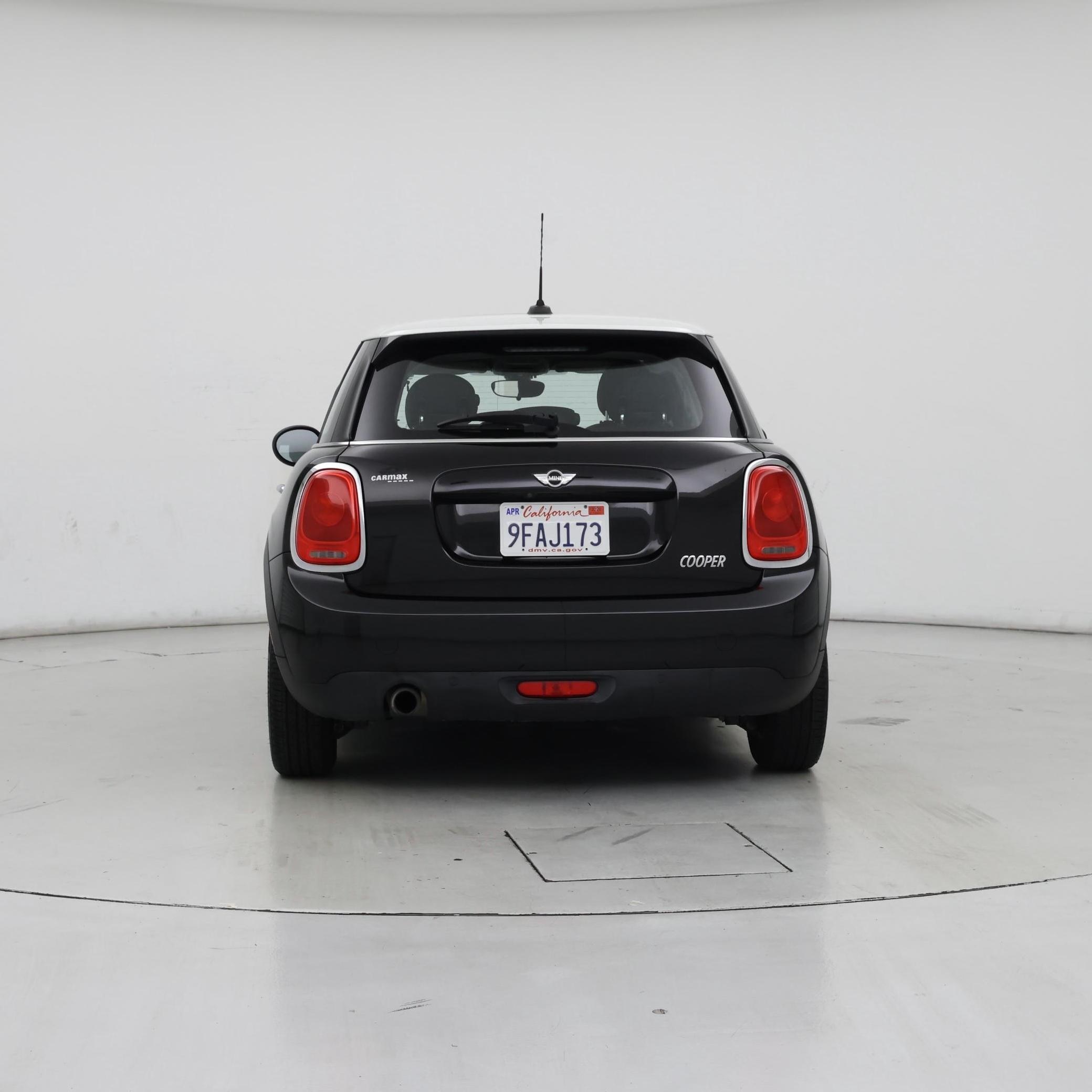 Thumbnail: 2018 MINI Cooper Hardtop - 6