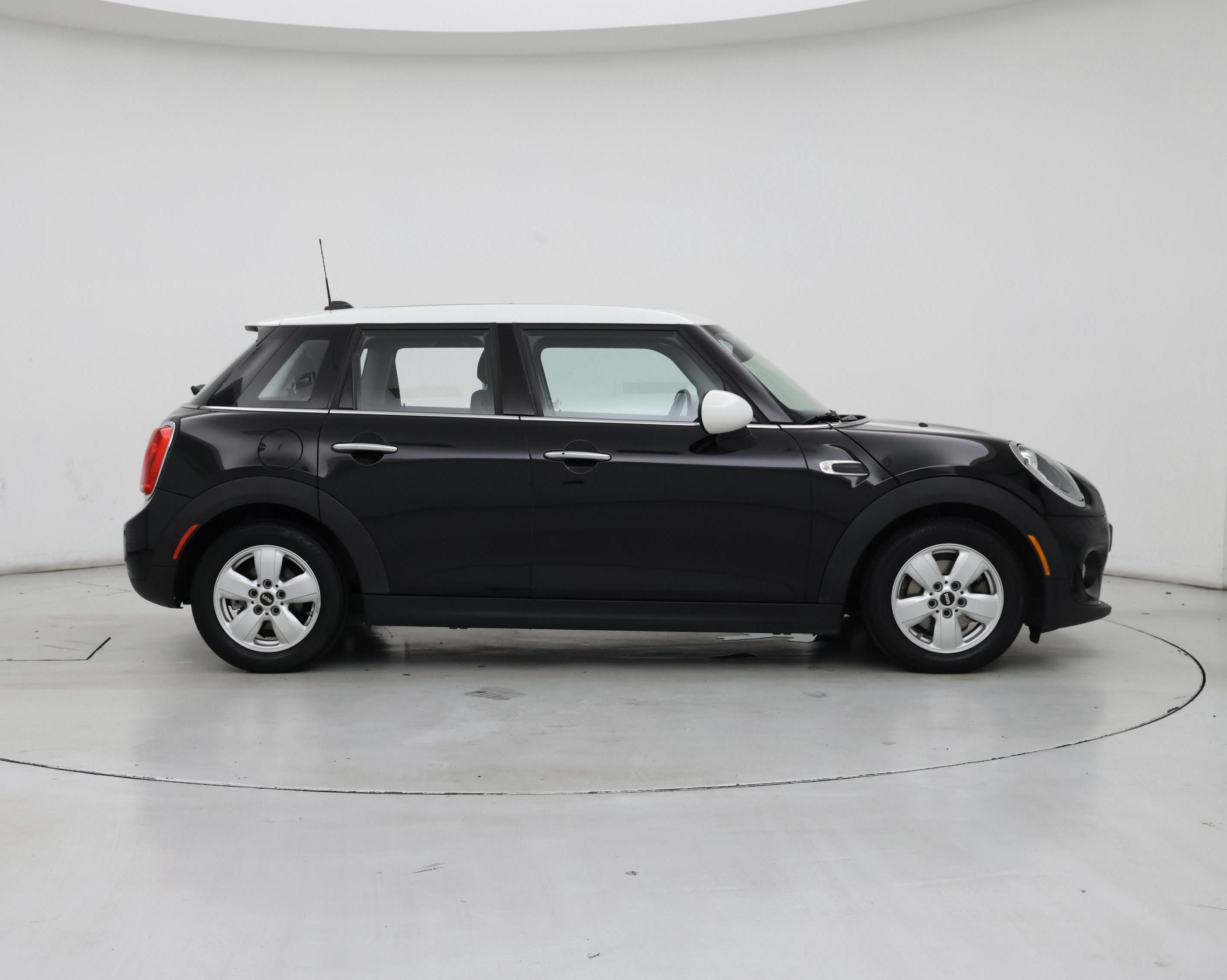 Thumbnail: 2018 MINI Cooper Hardtop - 7