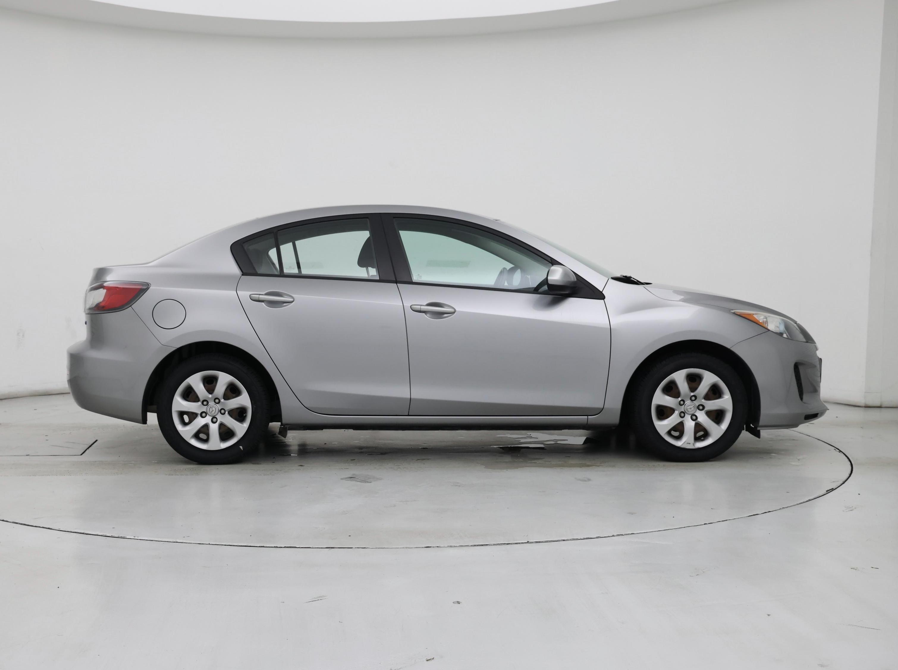 Thumbnail: 2013 Mazda Mazda3 - 7