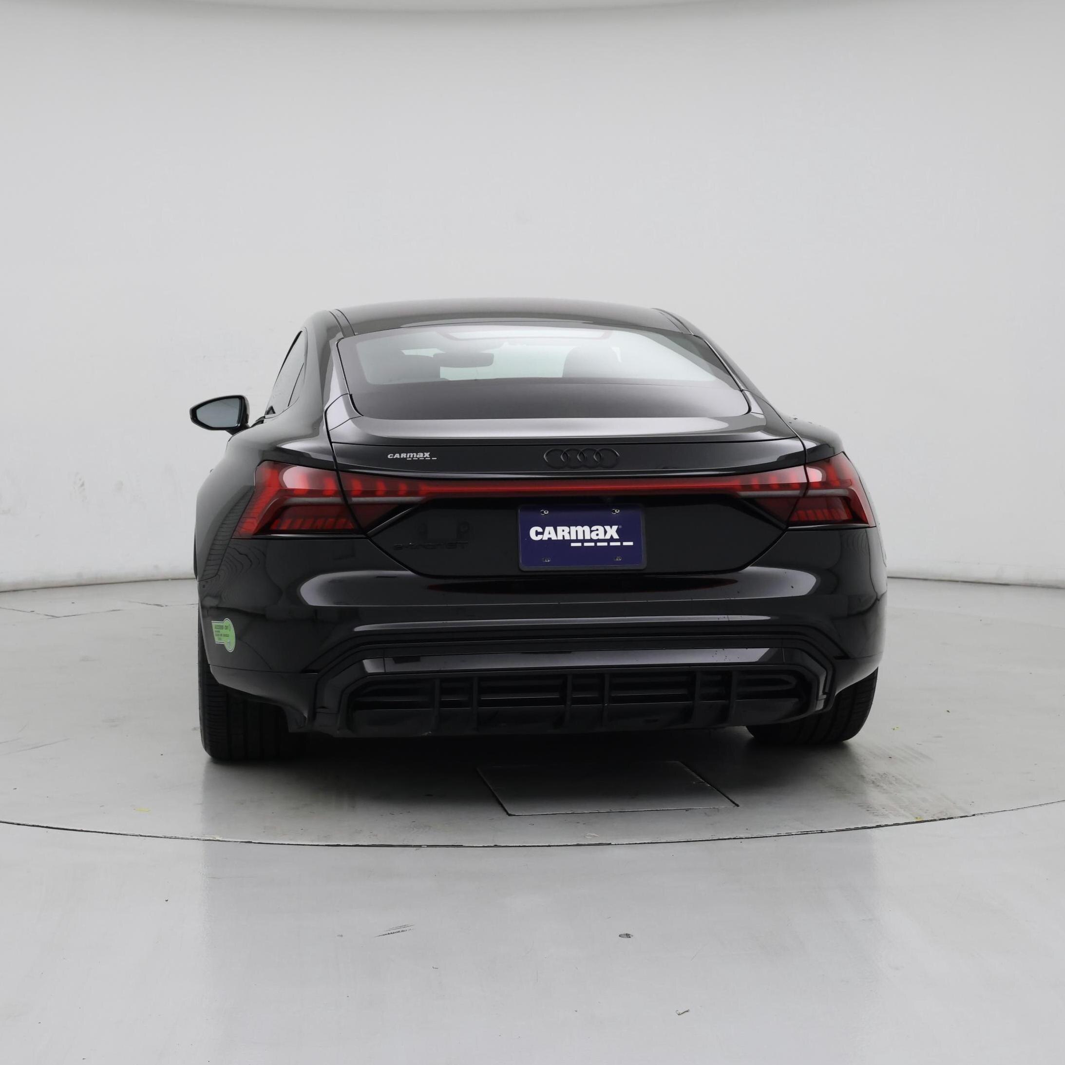 Thumbnail: 2022 Audi e-tron GT - 6