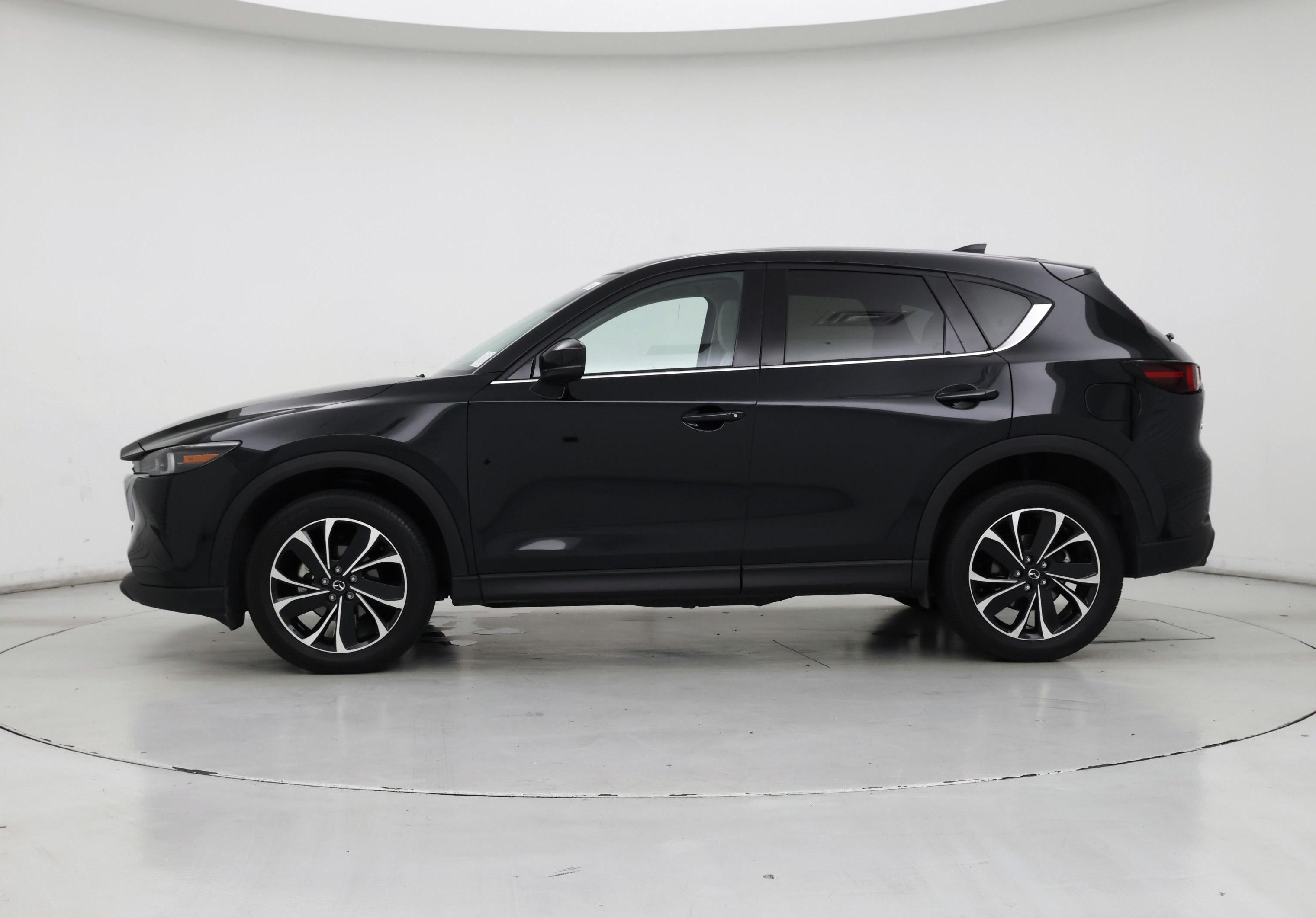 Thumbnail: 2022 Mazda CX-5 - 3