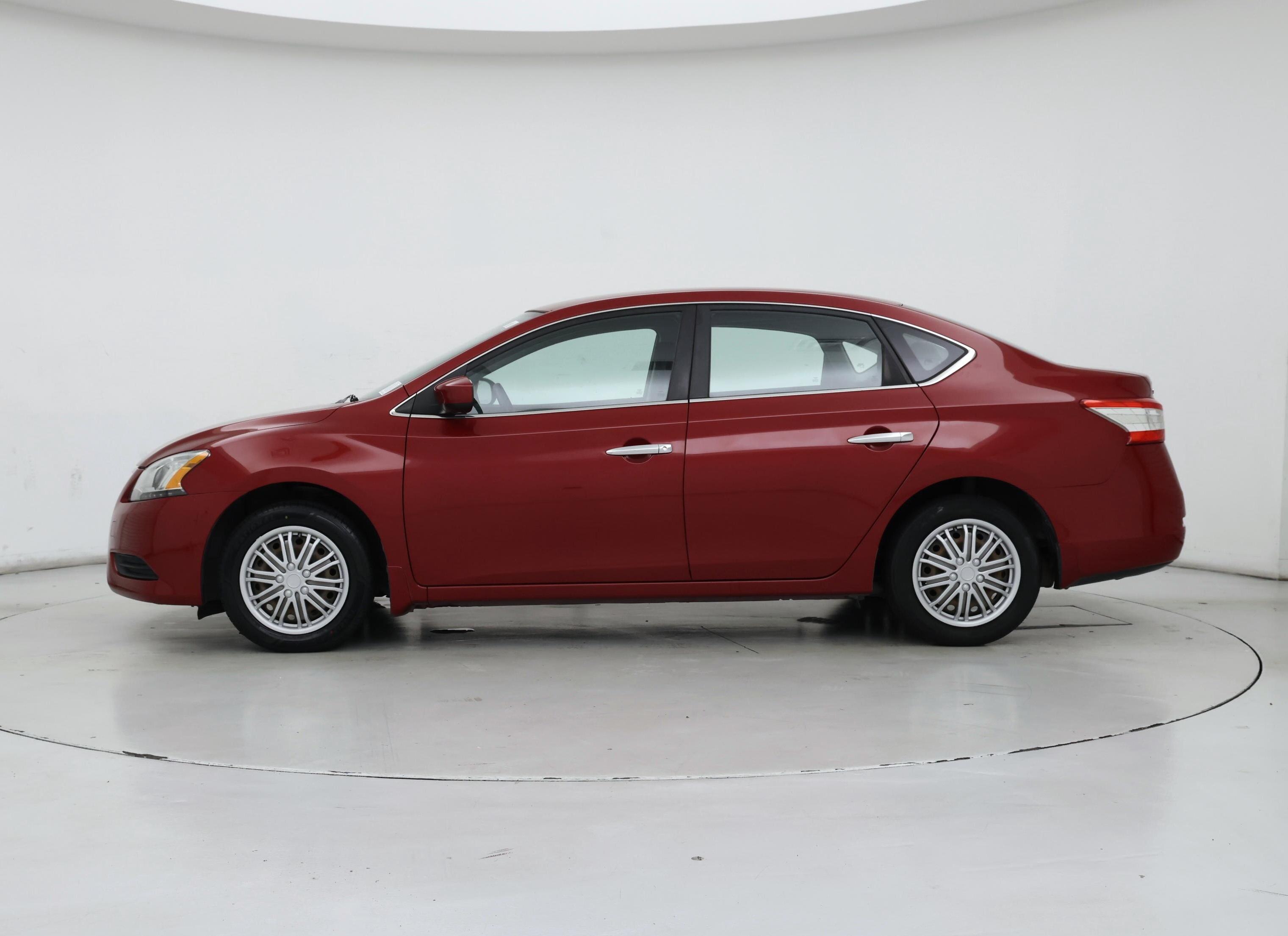 Thumbnail: 2014 Nissan Sentra - 3
