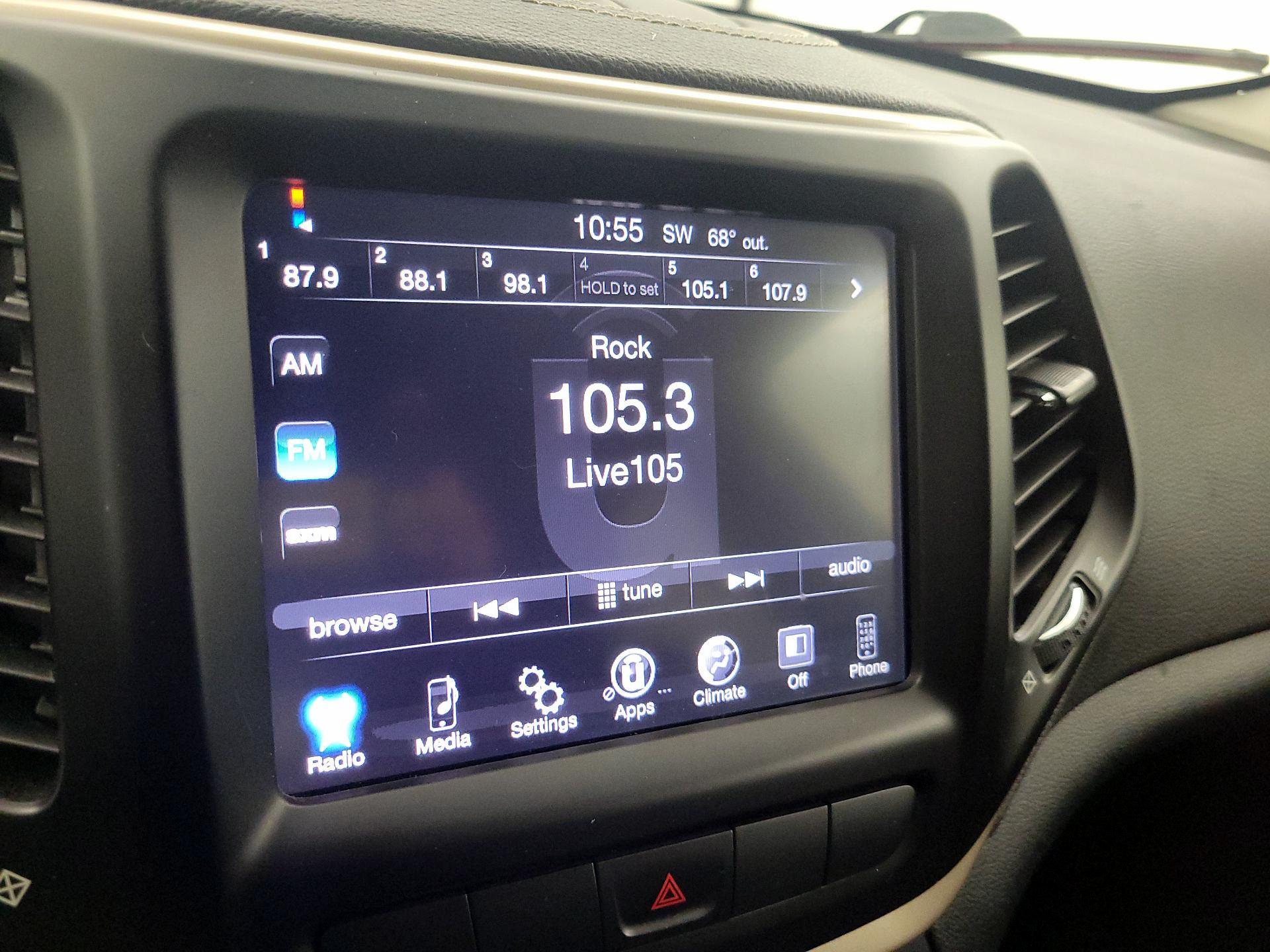 Thumbnail: 2014 Jeep Cherokee - 14
