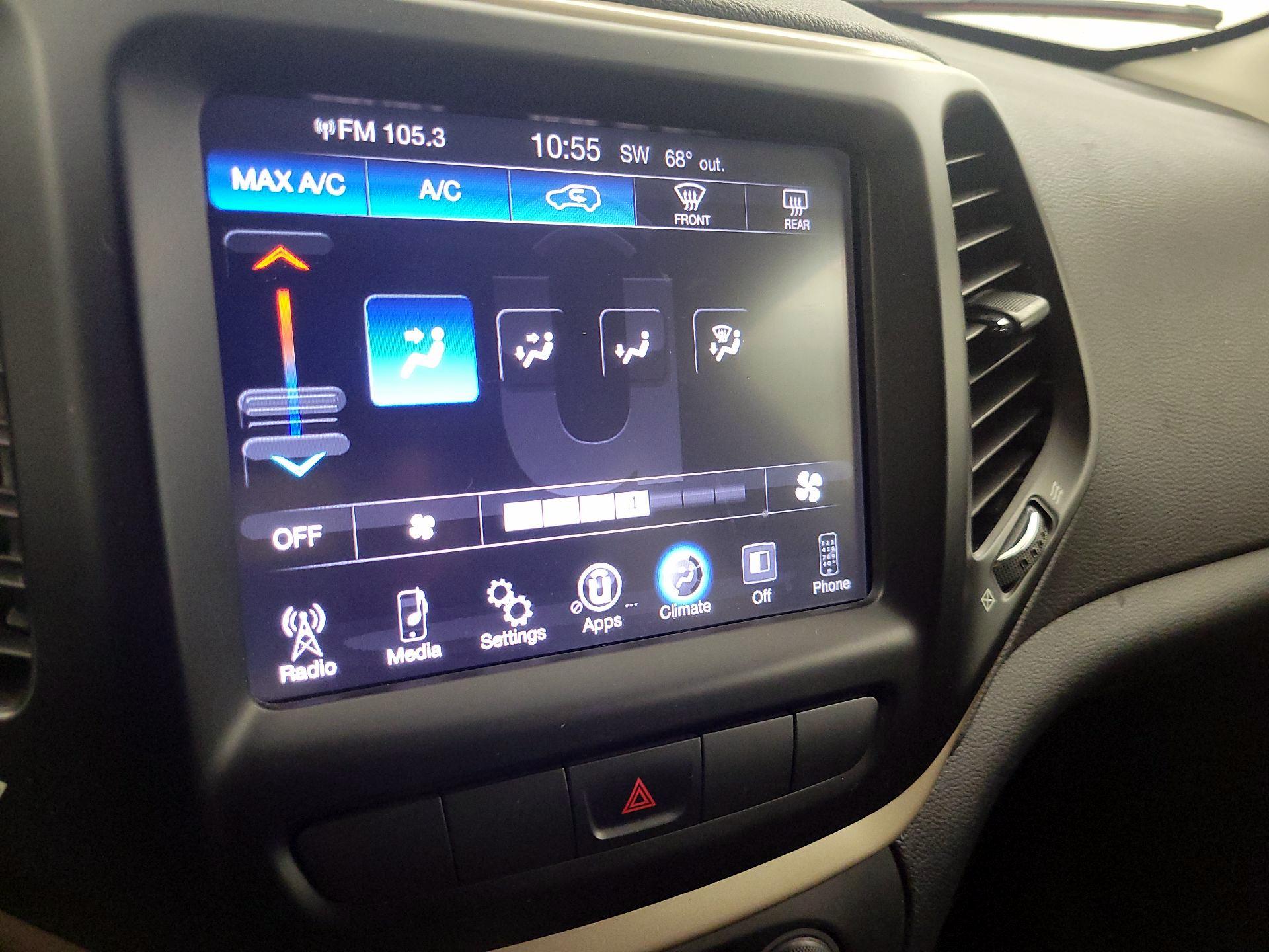 Thumbnail: 2014 Jeep Cherokee - 15