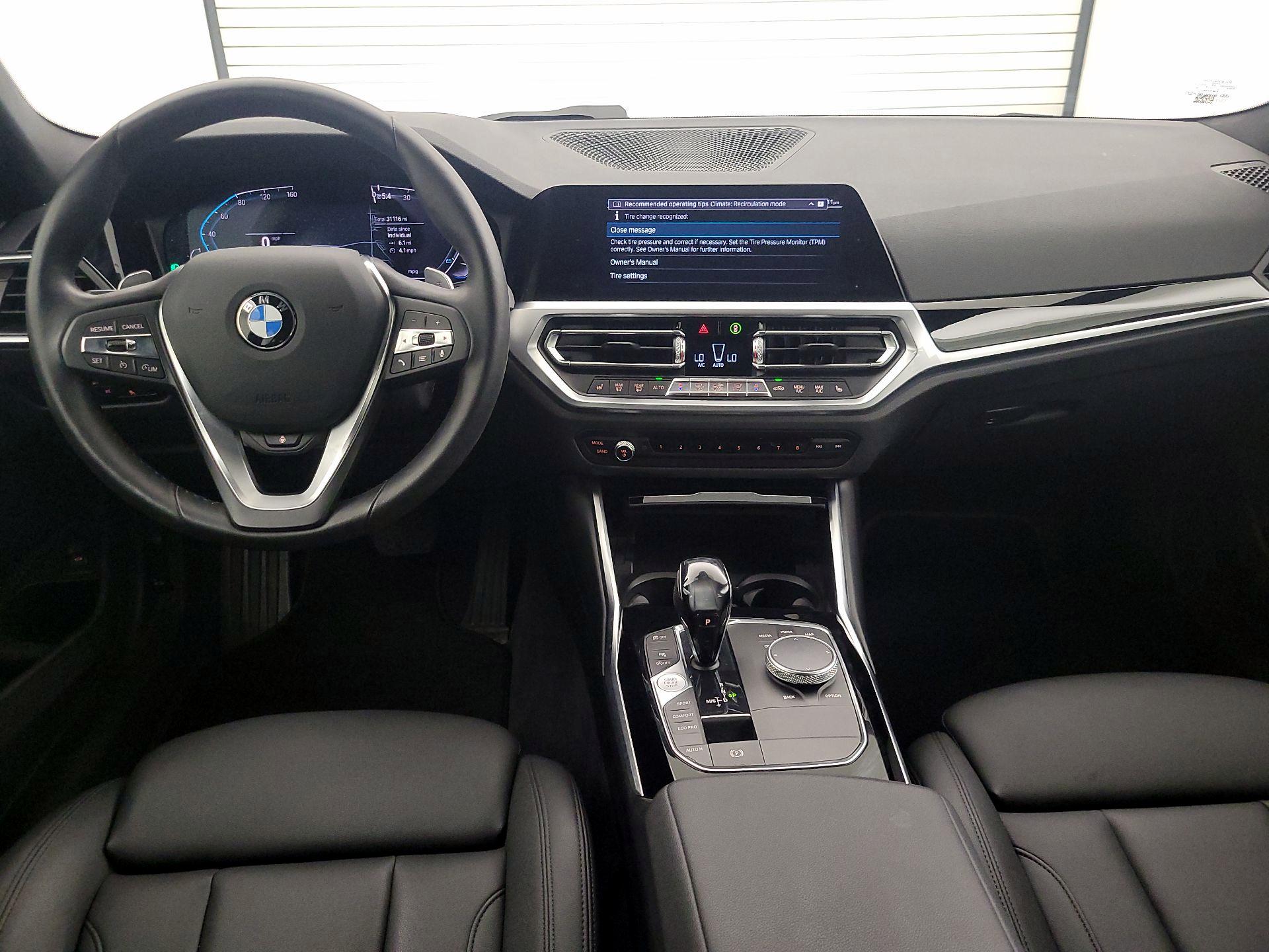 Thumbnail: 2019 BMW 3 Series - 9