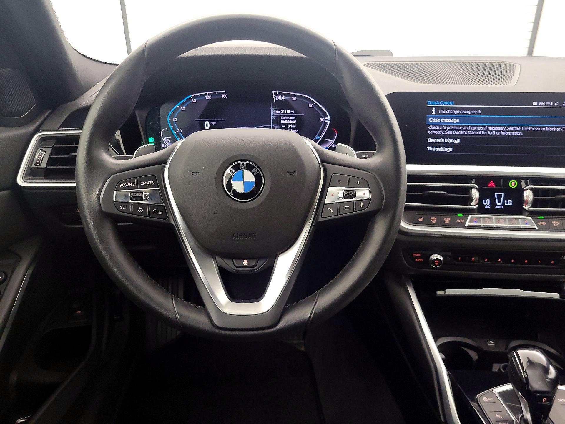 Thumbnail: 2019 BMW 3 Series - 10