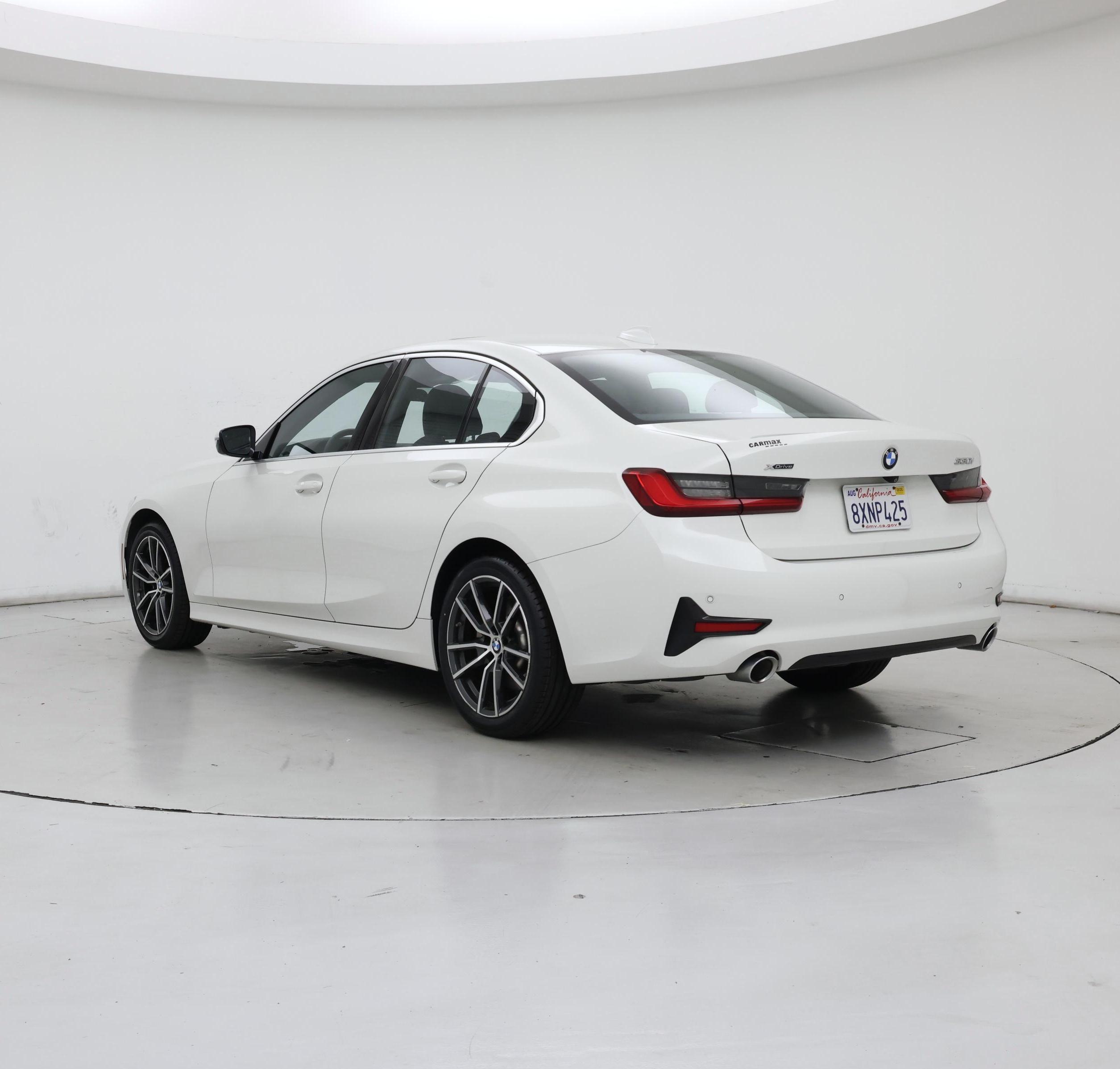 Thumbnail: 2019 BMW 3 Series - 2
