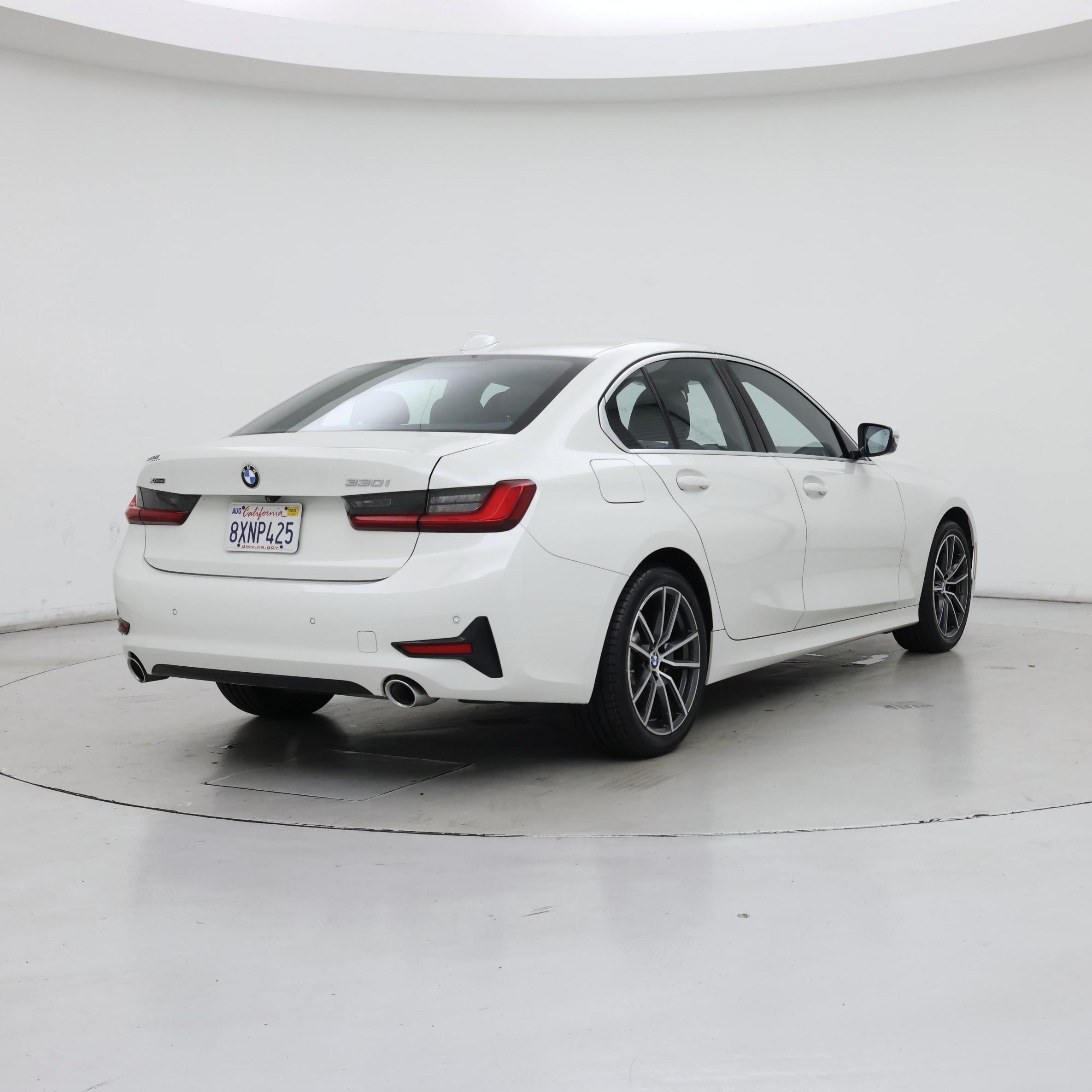 Thumbnail: 2019 BMW 3 Series - 8
