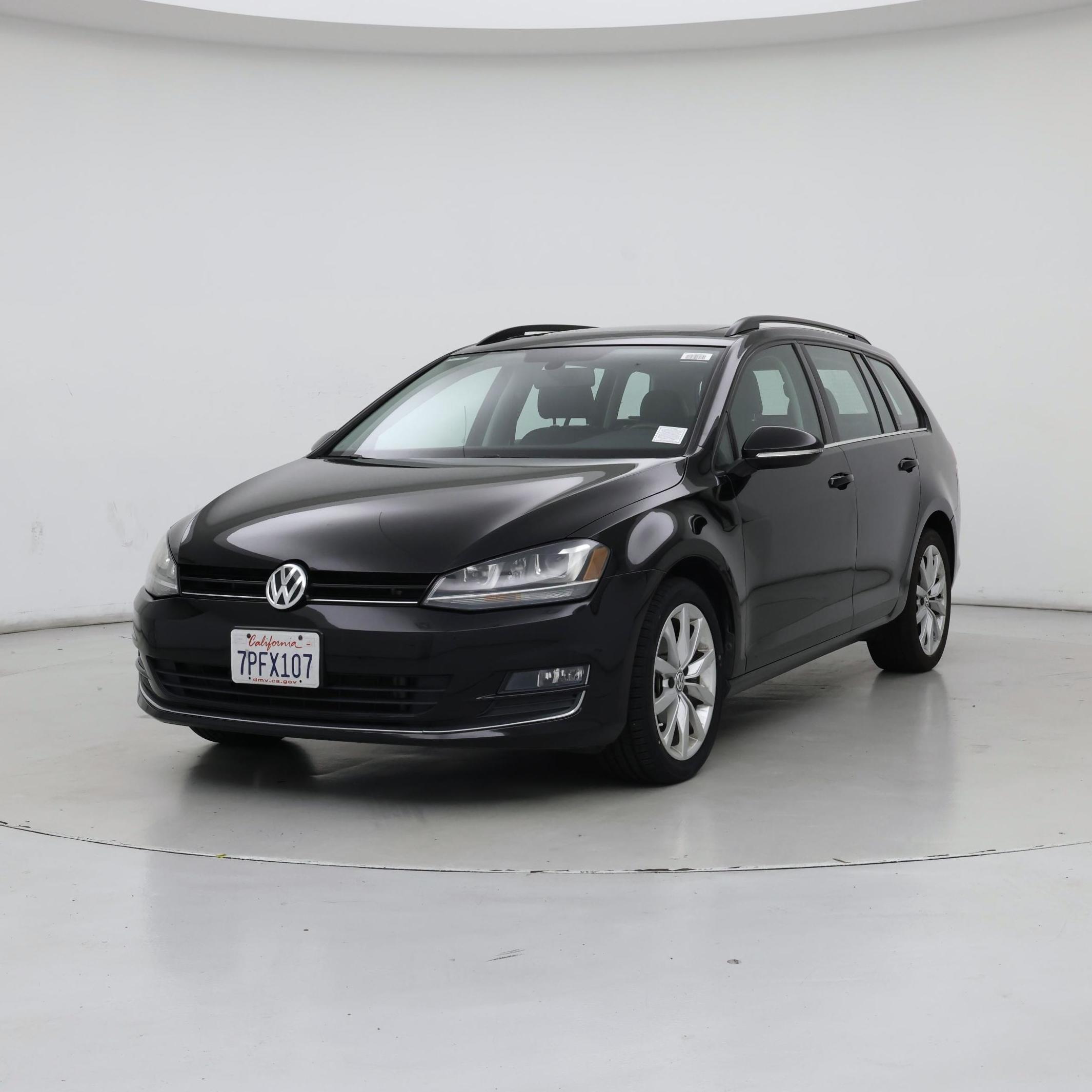 Thumbnail: 2016 Volkswagen Golf - 4