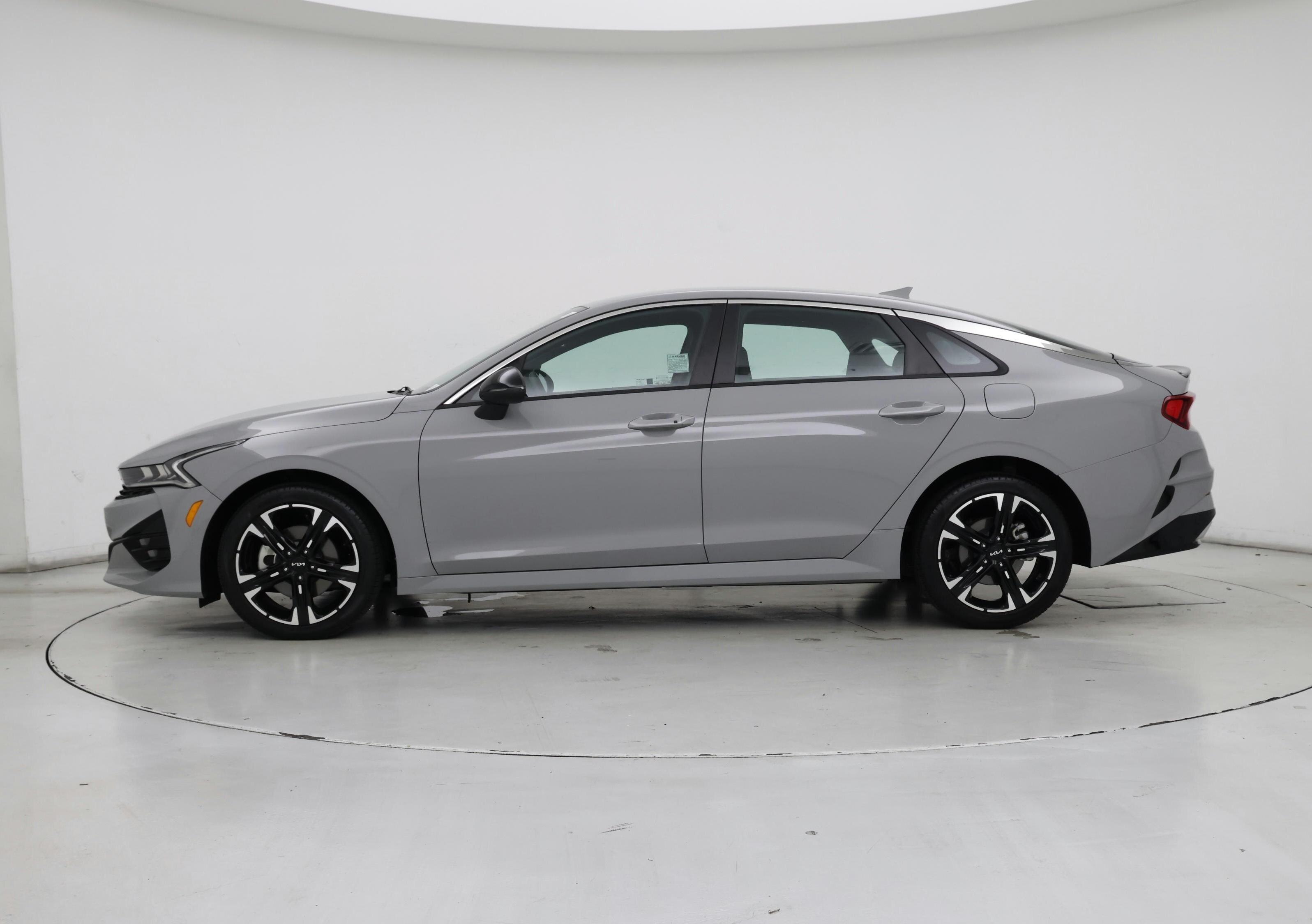 Thumbnail: 2024 Kia K5 - 3