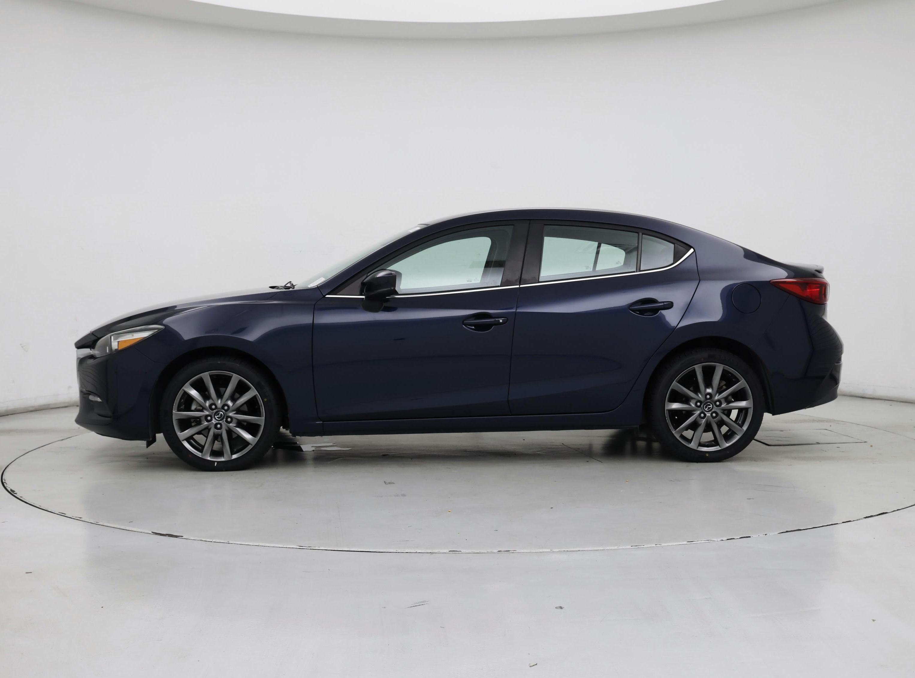 Thumbnail: 2018 Mazda Mazda3 - 3